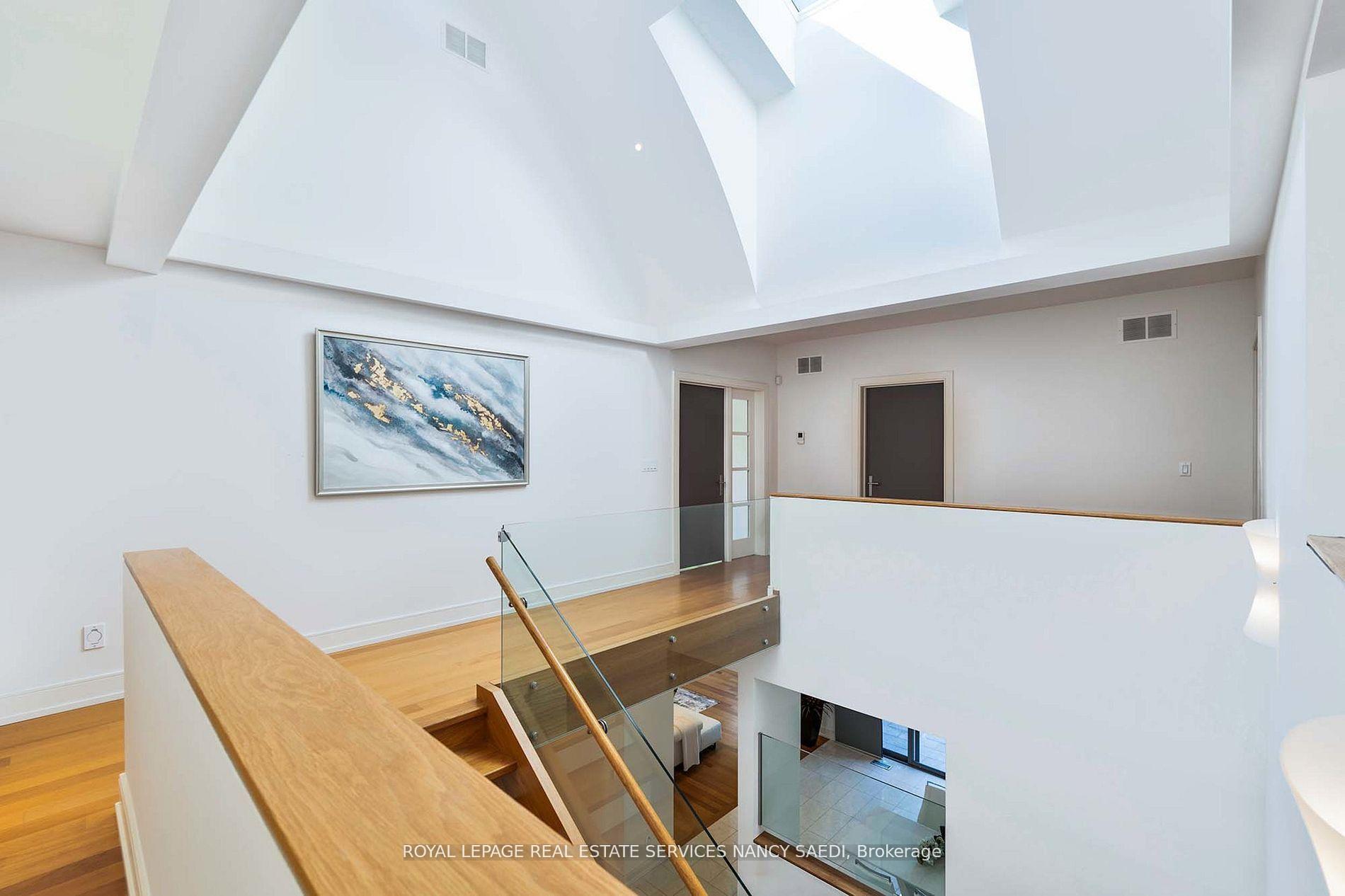 Photo 20 of 12 York Road, North York, Bridle Path-Sunnybrook-York Mills — HOMEH