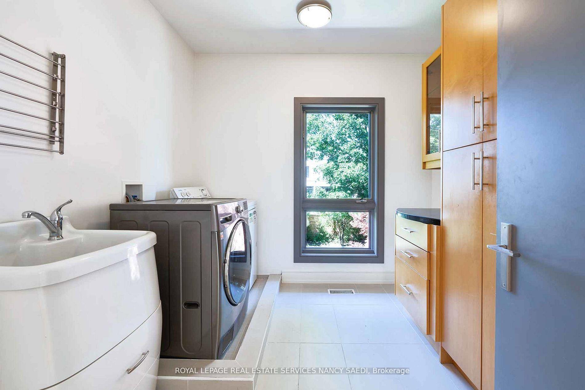 Photo 31 of 12 York Road, North York, Bridle Path-Sunnybrook-York Mills — HOMEH