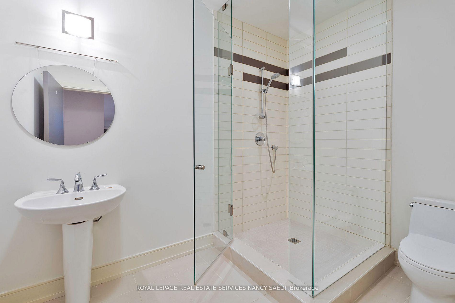 Photo 36 of 12 York Road, North York, Bridle Path-Sunnybrook-York Mills — HOMEH