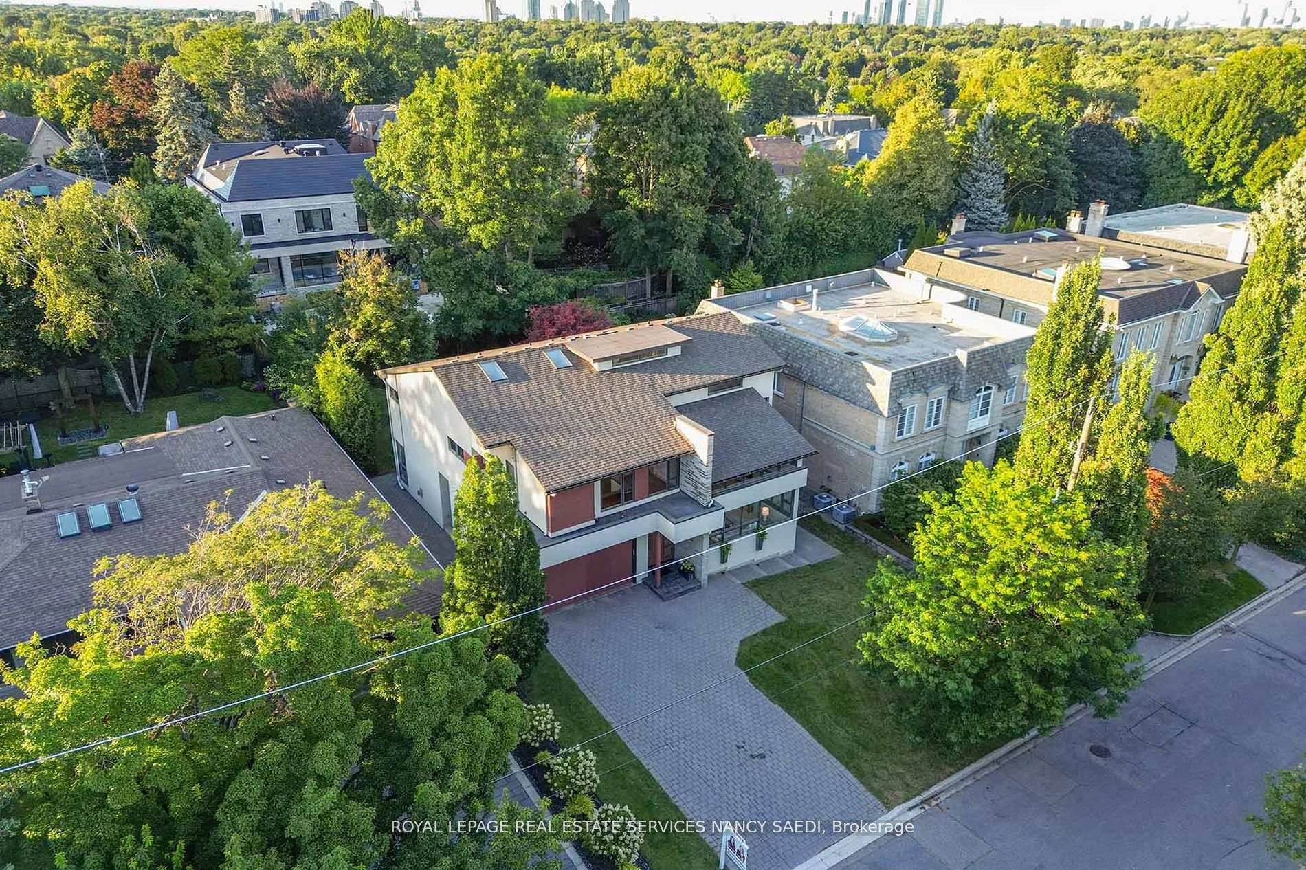 Photo 39 of 12 York Road, North York, Bridle Path-Sunnybrook-York Mills — HOMEH