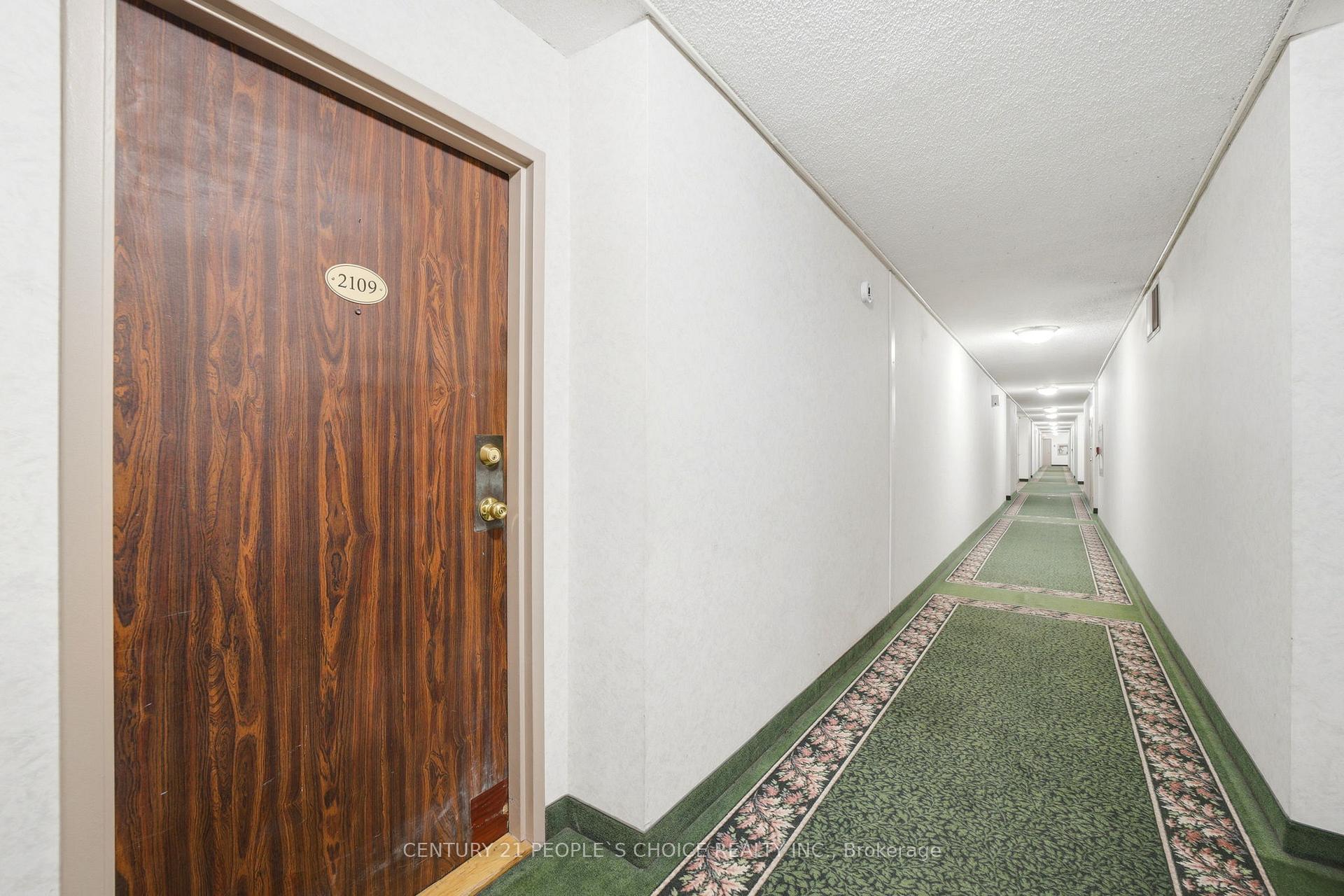 Photo 4 of Unit 2109, 18 Knightsbridge Road, Brampton, Queen Street Corridor — HOMEH