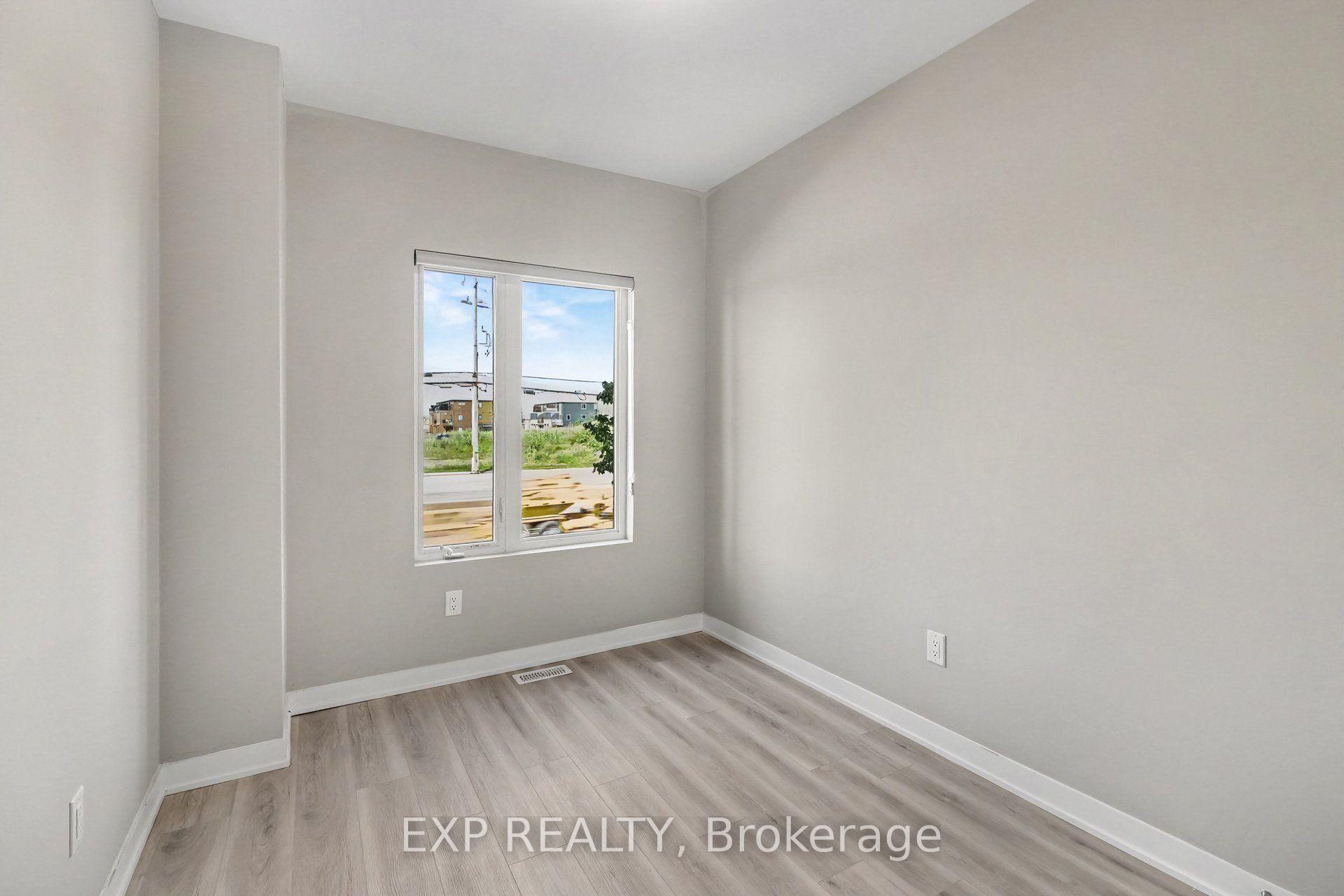Photo 8 of Unit A, 503 Southfield Way, Ottawa, Avalon East — HOMEH