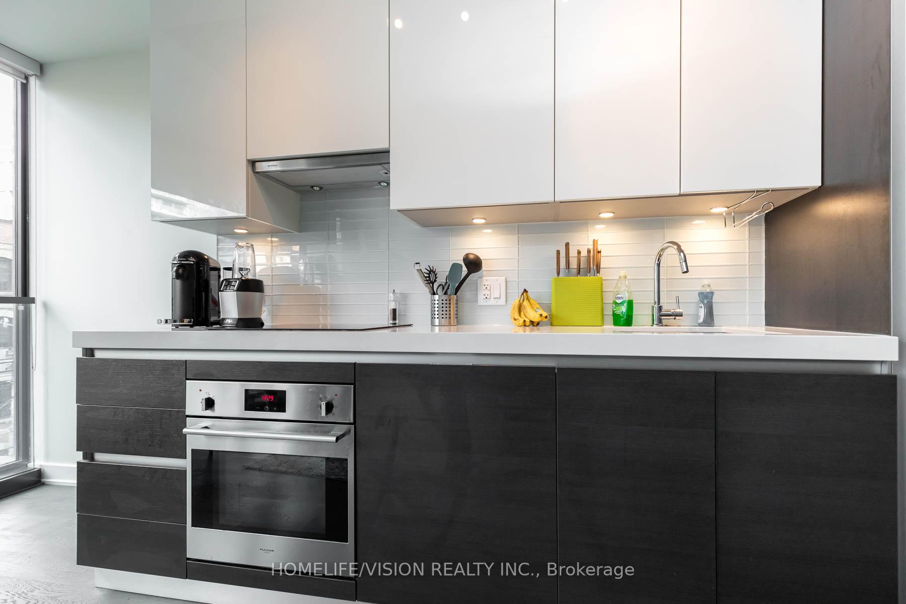 Photo 7 of Unit 323, 629 King Street W, Toronto, Waterfront Communities — HOMEH
