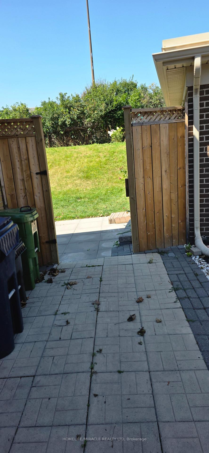 Photo 15 of 46 Cavehill Crescent, Scarborough, Wexford-Maryvale — HOMEH