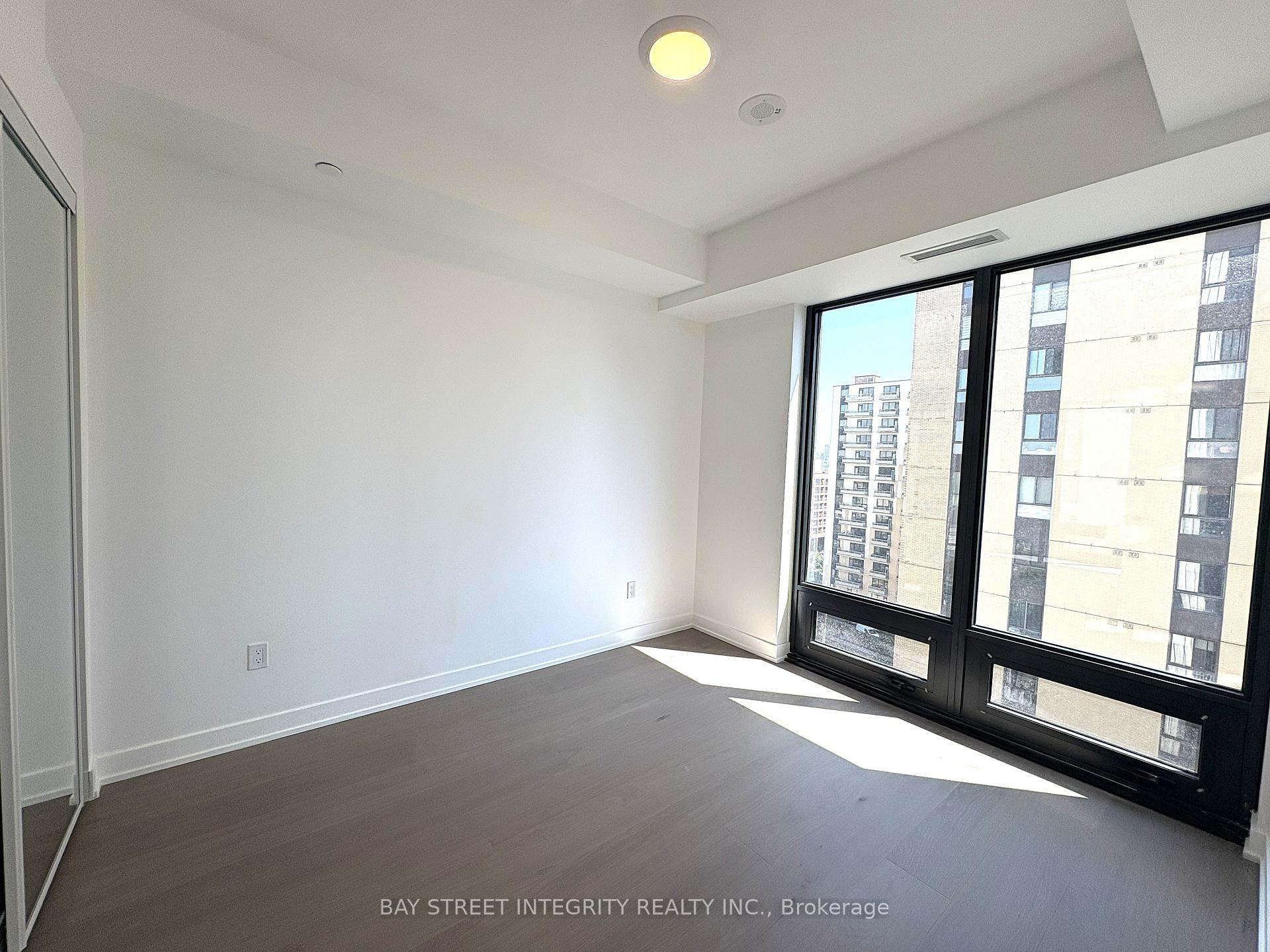 Photo 8 of Unit 1703, 91 Montclair Avenue, Toronto, Forest Hill South — HOMEH