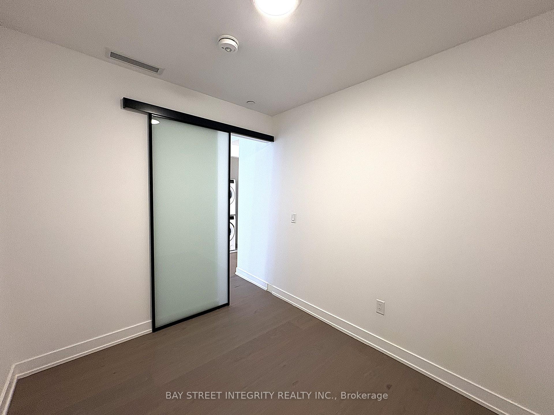 Photo 10 of Unit 1703, 91 Montclair Avenue, Toronto, Forest Hill South — HOMEH