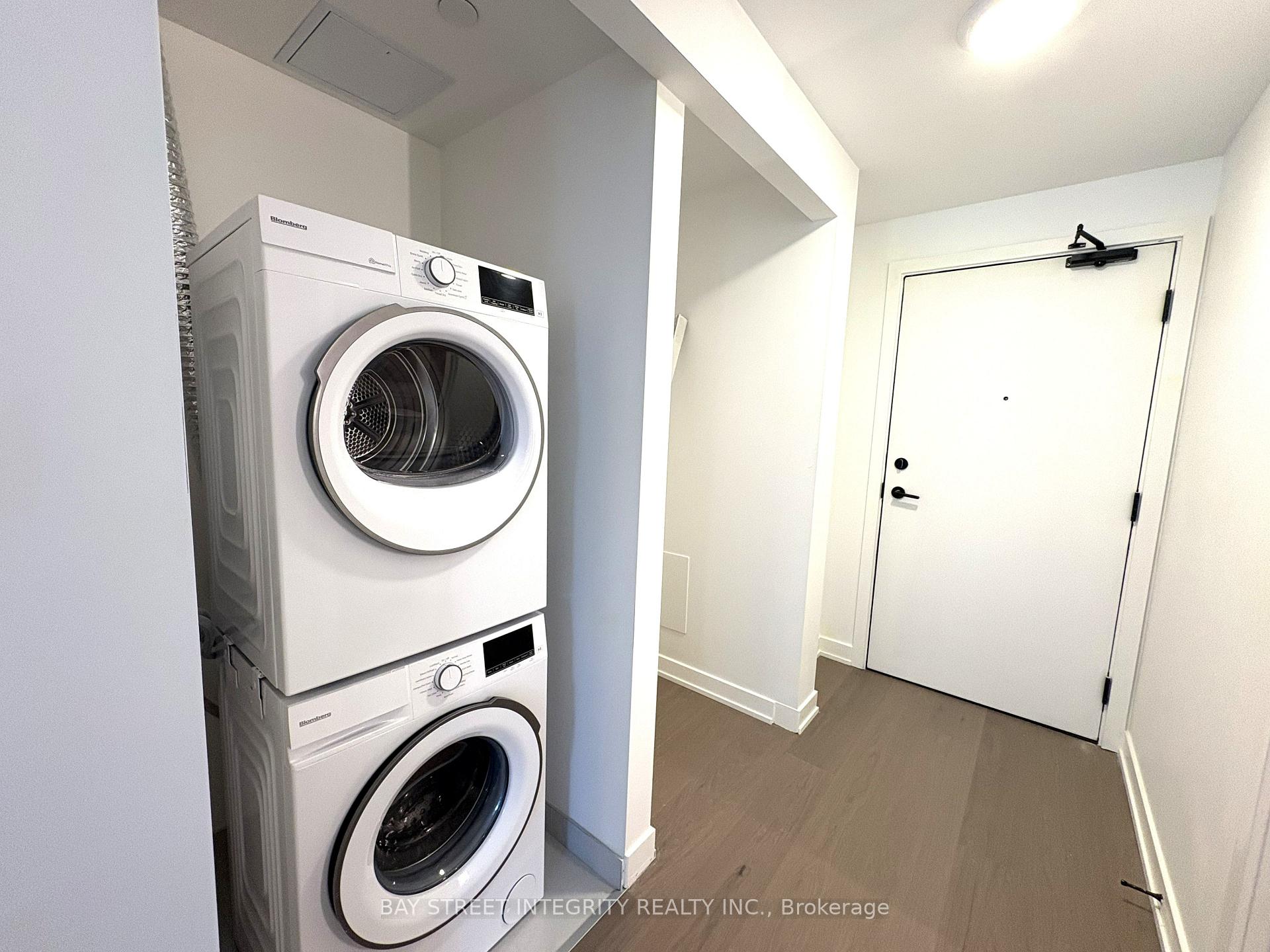 Photo 13 of Unit 1703, 91 Montclair Avenue, Toronto, Forest Hill South — HOMEH
