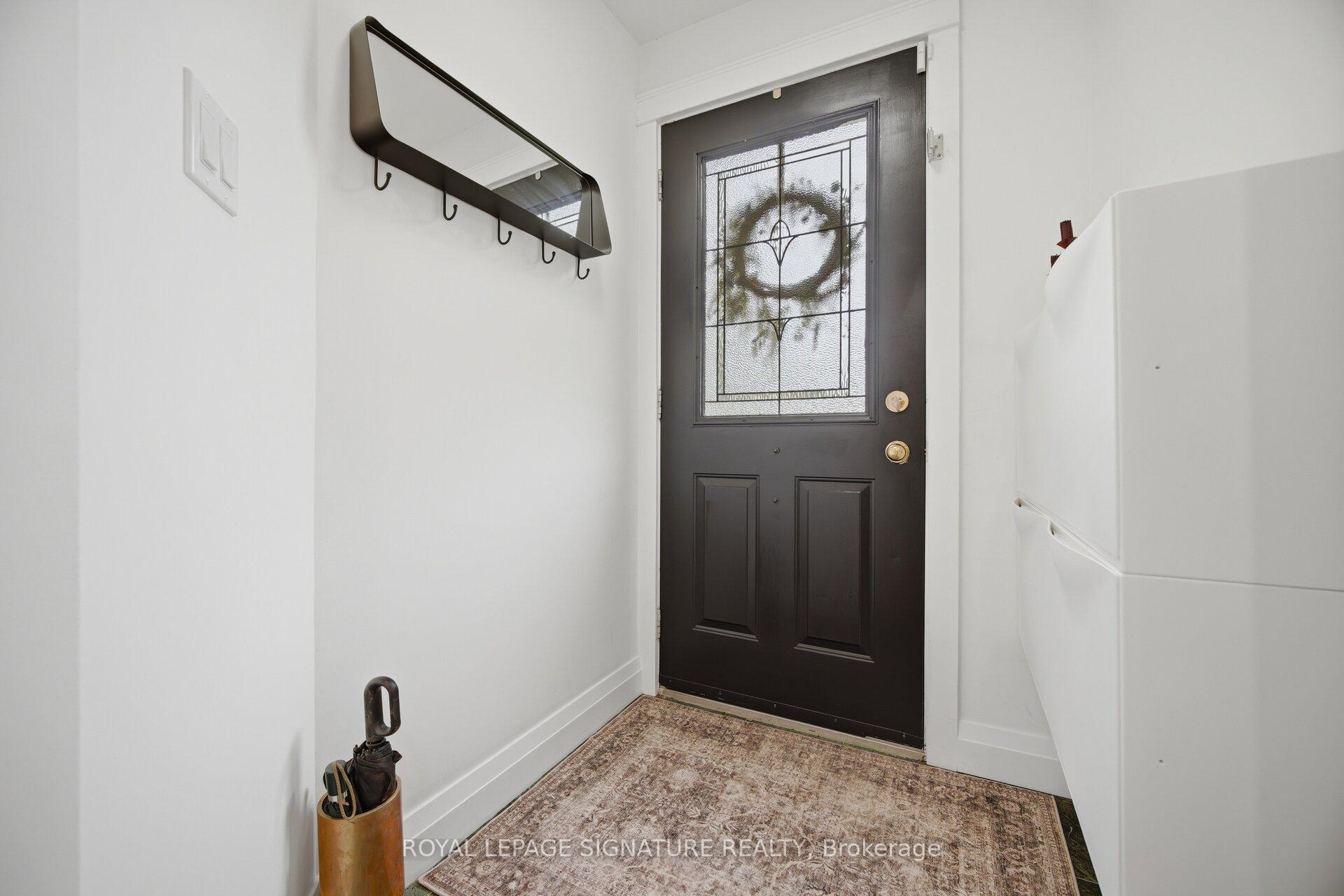 Photo 5 of 83 Mill Street S, Brampton, Downtown Brampton — HOMEH