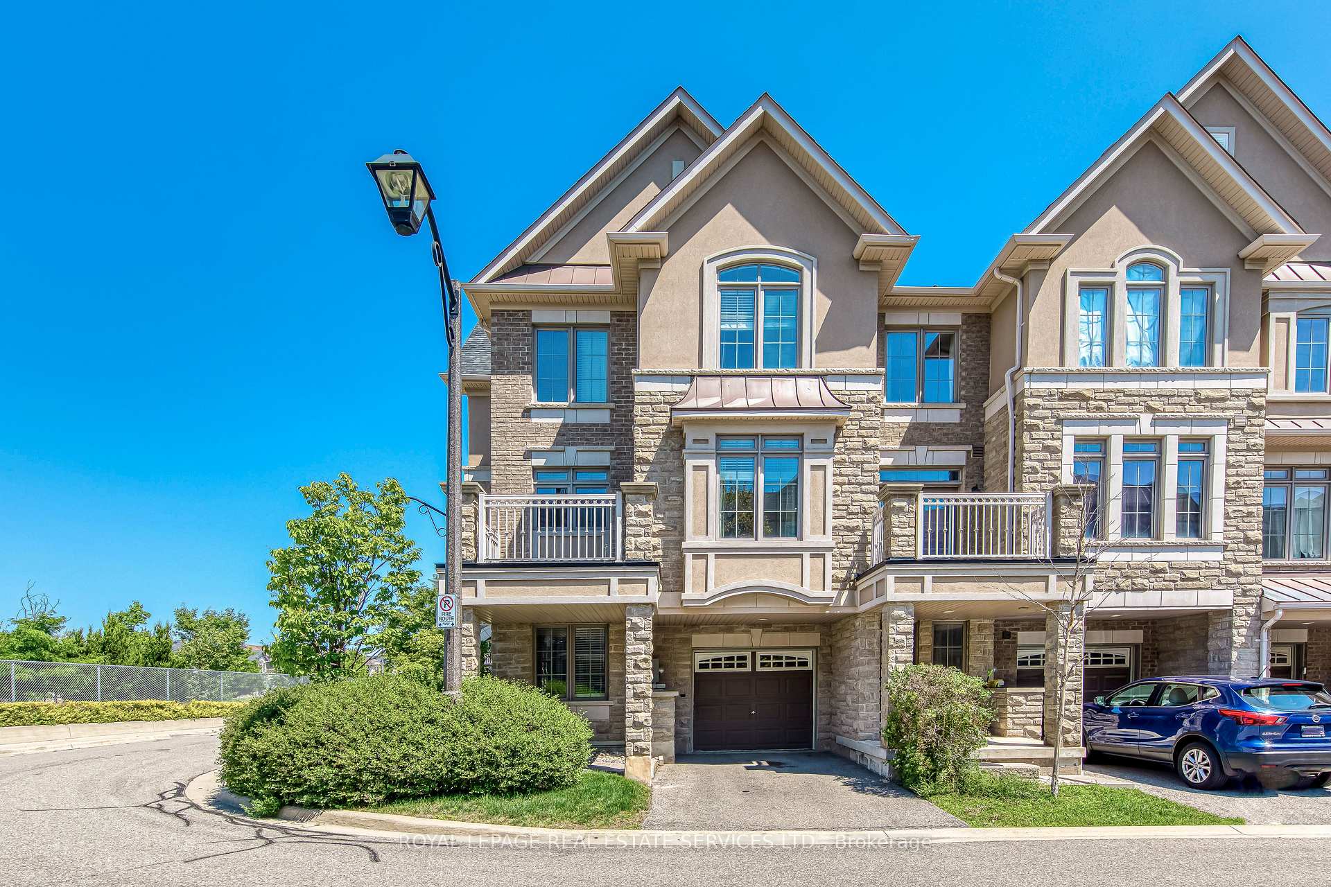 Front of Unit 35, 2435 Greenwich Drive