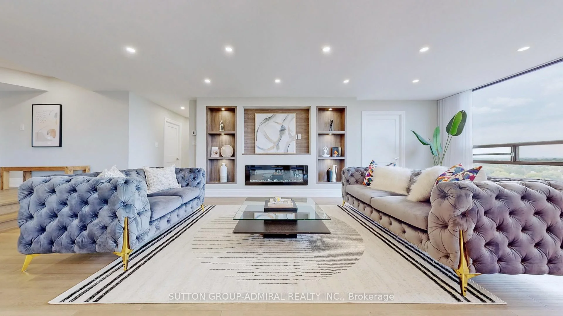 Photo 3 of Unit Ph3, 240 Heath Street W, Toronto, Forest Hill South — HOMEH