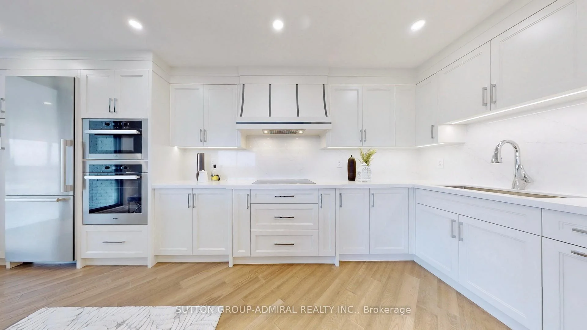 Photo 20 of Unit Ph3, 240 Heath Street W, Toronto, Forest Hill South — HOMEH