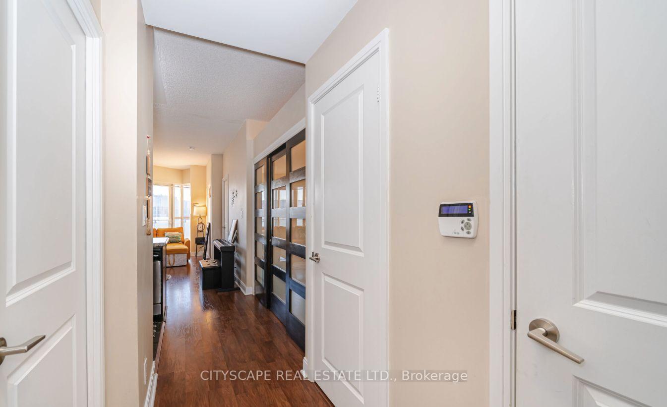 Photo 7 of Unit 2008, 50 Absolute Avenue E, Mississauga, City Centre — HOMEH
