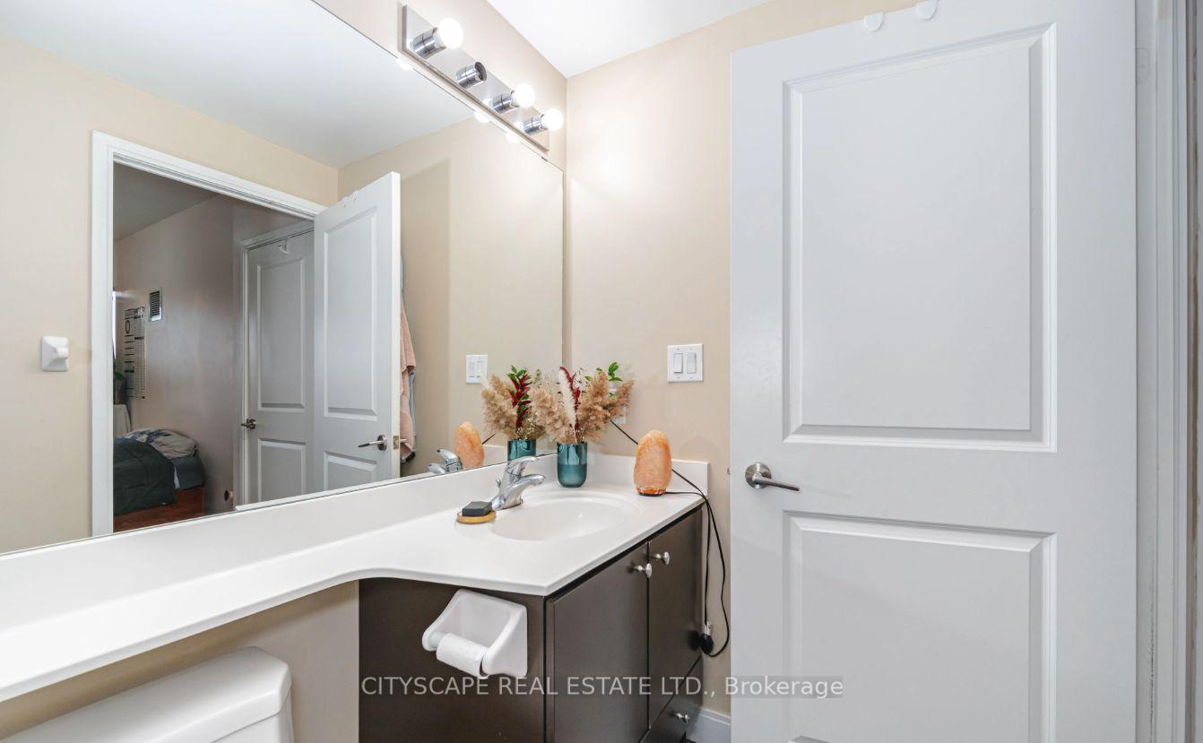 Photo 16 of Unit 2008, 50 Absolute Avenue E, Mississauga, City Centre — HOMEH