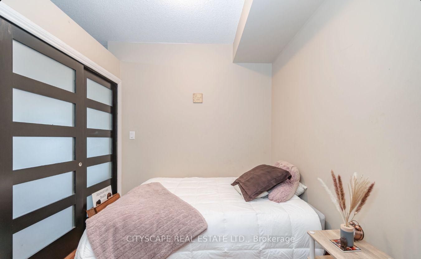 Photo 22 of Unit 2008, 50 Absolute Avenue E, Mississauga, City Centre — HOMEH