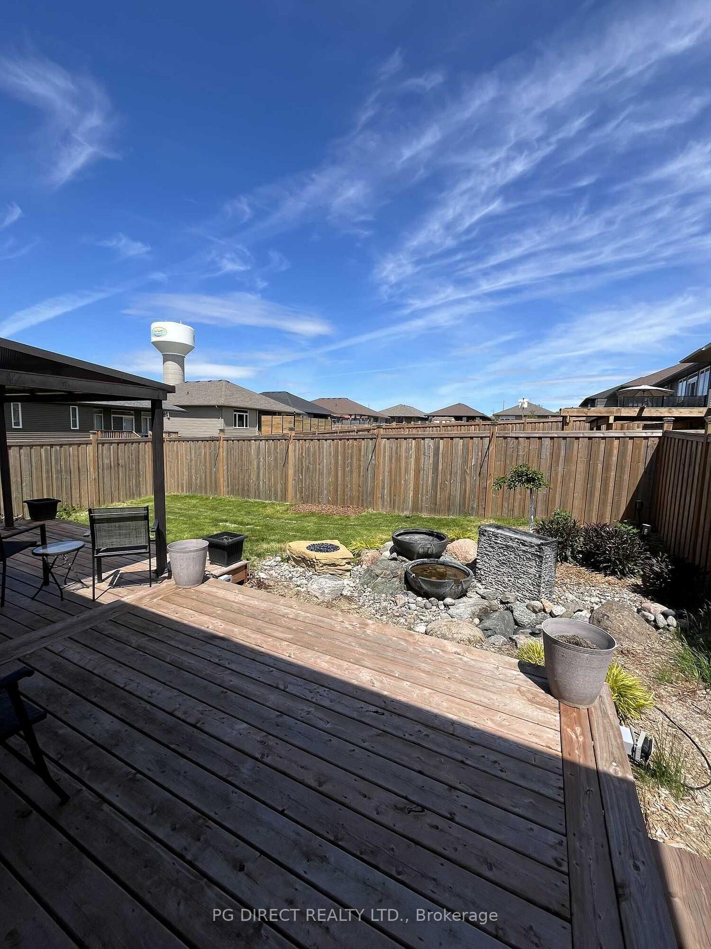Photo 11 of 26 Matheos Crescent, Quinte West, Murray Ward — HOMEH