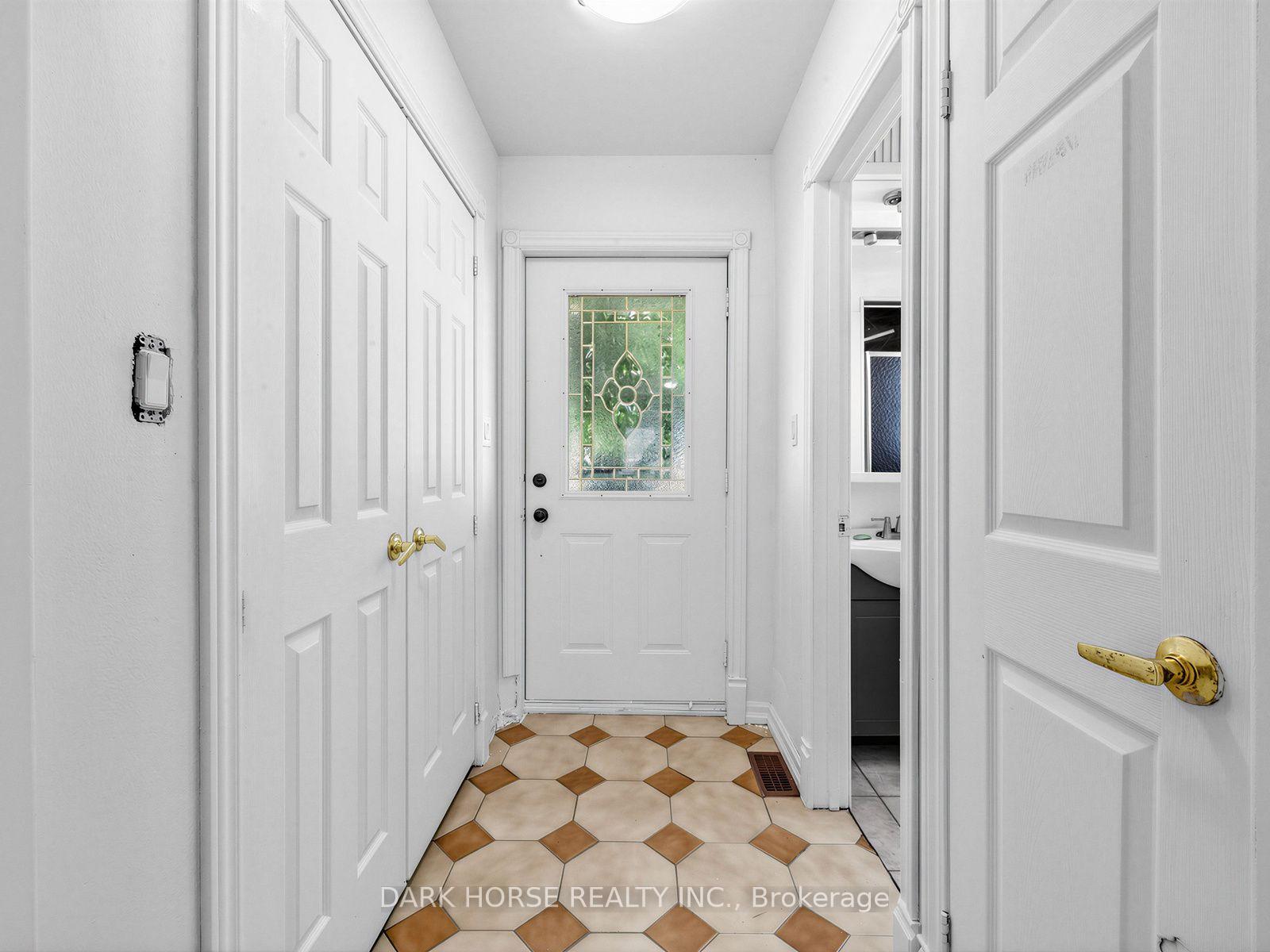 Photo 6 of 347 Annapolis Avenue, Oshawa, McLaughlin — HOMEH