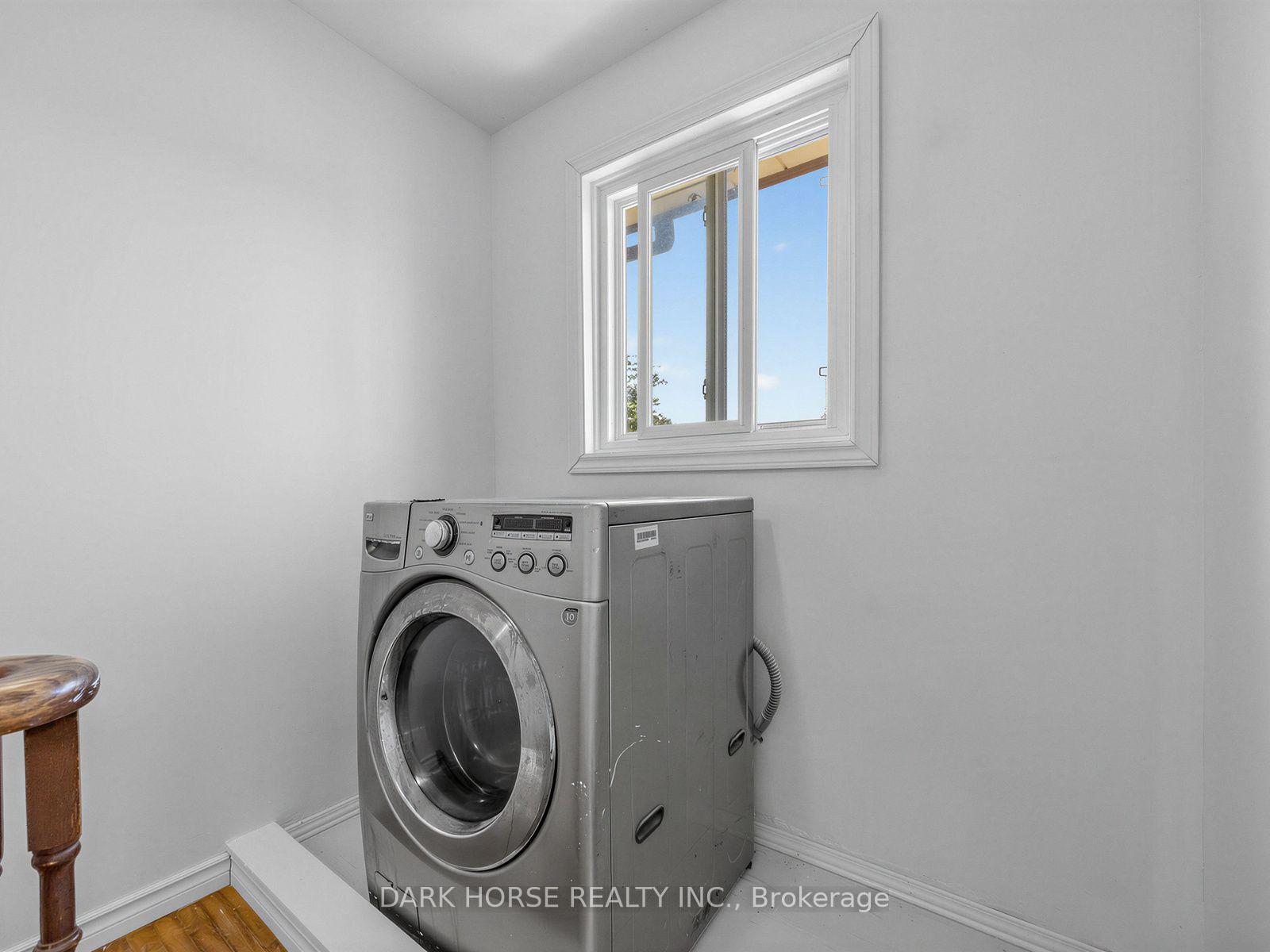 Photo 25 of 347 Annapolis Avenue, Oshawa, McLaughlin — HOMEH