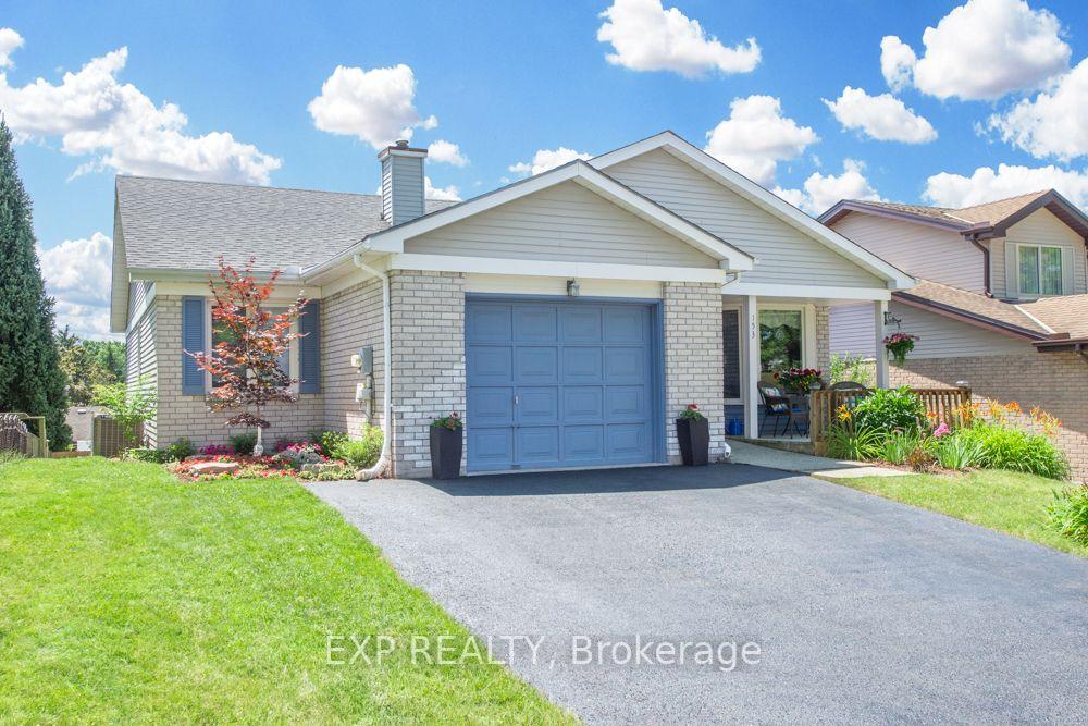 Photo 1 of 153 Oneida Place, Kitchener, Centreville Chicopee — HOMEH