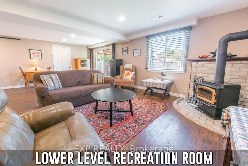 Photo 21 of 153 Oneida Place, Kitchener, Centreville Chicopee — HOMEH
