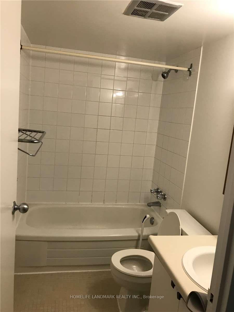 Photo 11 of Unit 1122, 633 Bay Street, Toronto, Bay Street Corridor — HOMEH
