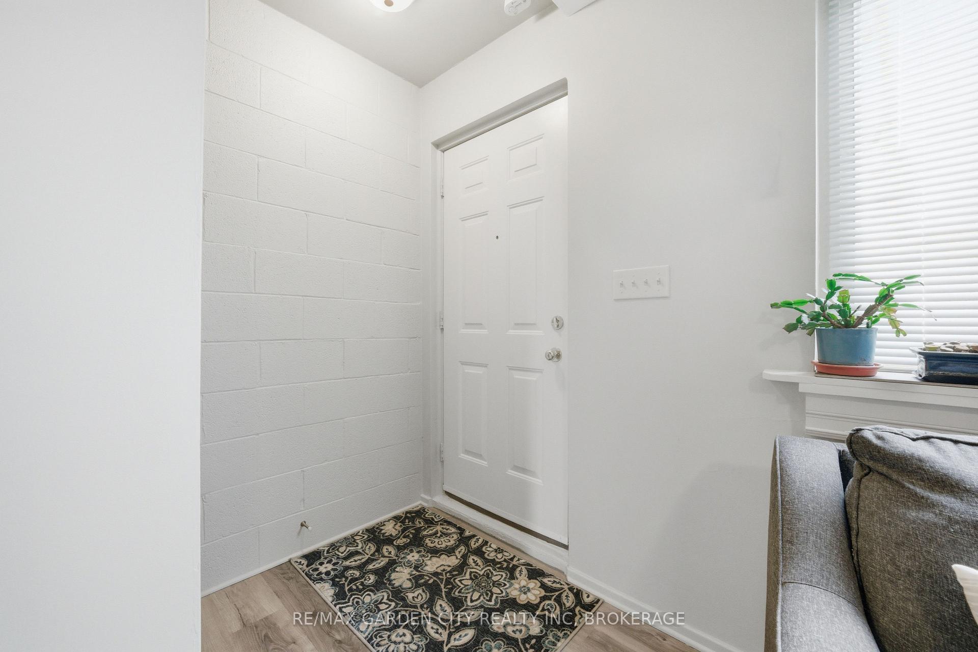 Photo 14 of 2-8 Riverview Boulevard, St. Catharines, Glendale/Glenridge — HOMEH