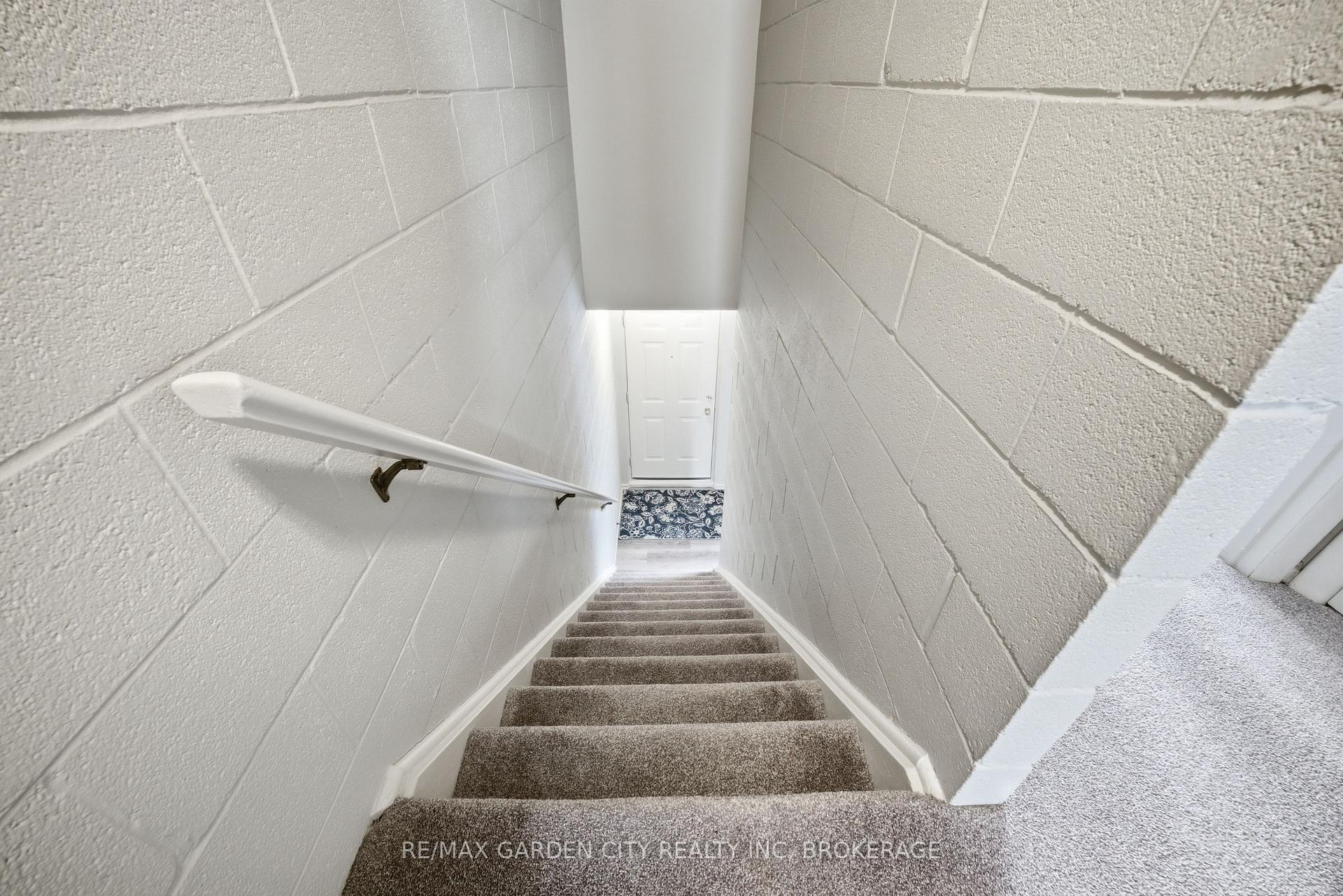 Photo 21 of 2-8 Riverview Boulevard, St. Catharines, Glendale/Glenridge — HOMEH