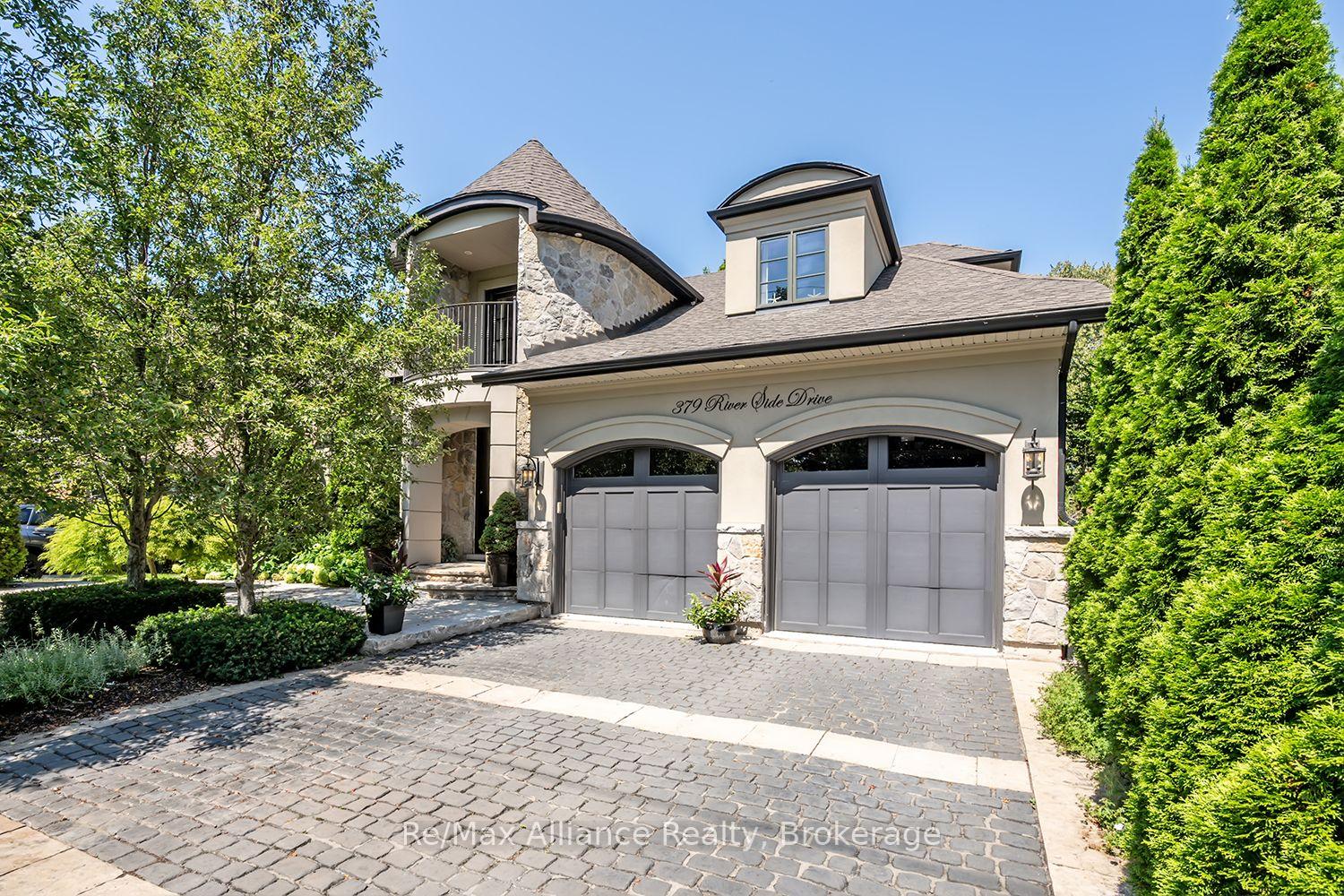 Photo of 379 River Side Drive