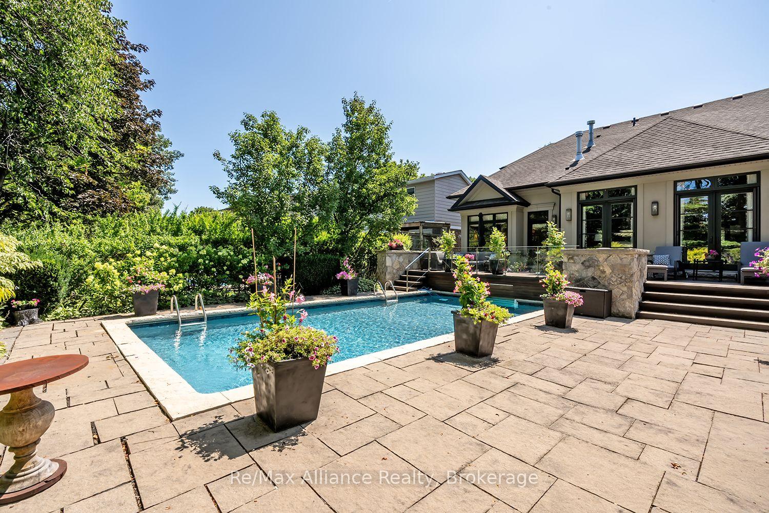 Photo 47 of 379 River Side Drive, Oakville, Central — HOMEH