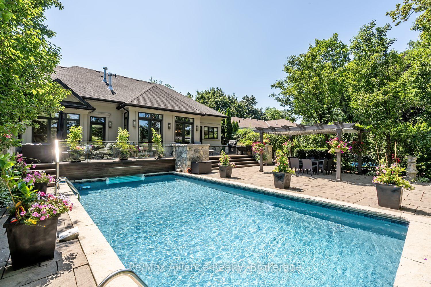 Photo 48 of 379 River Side Drive, Oakville, Central — HOMEH