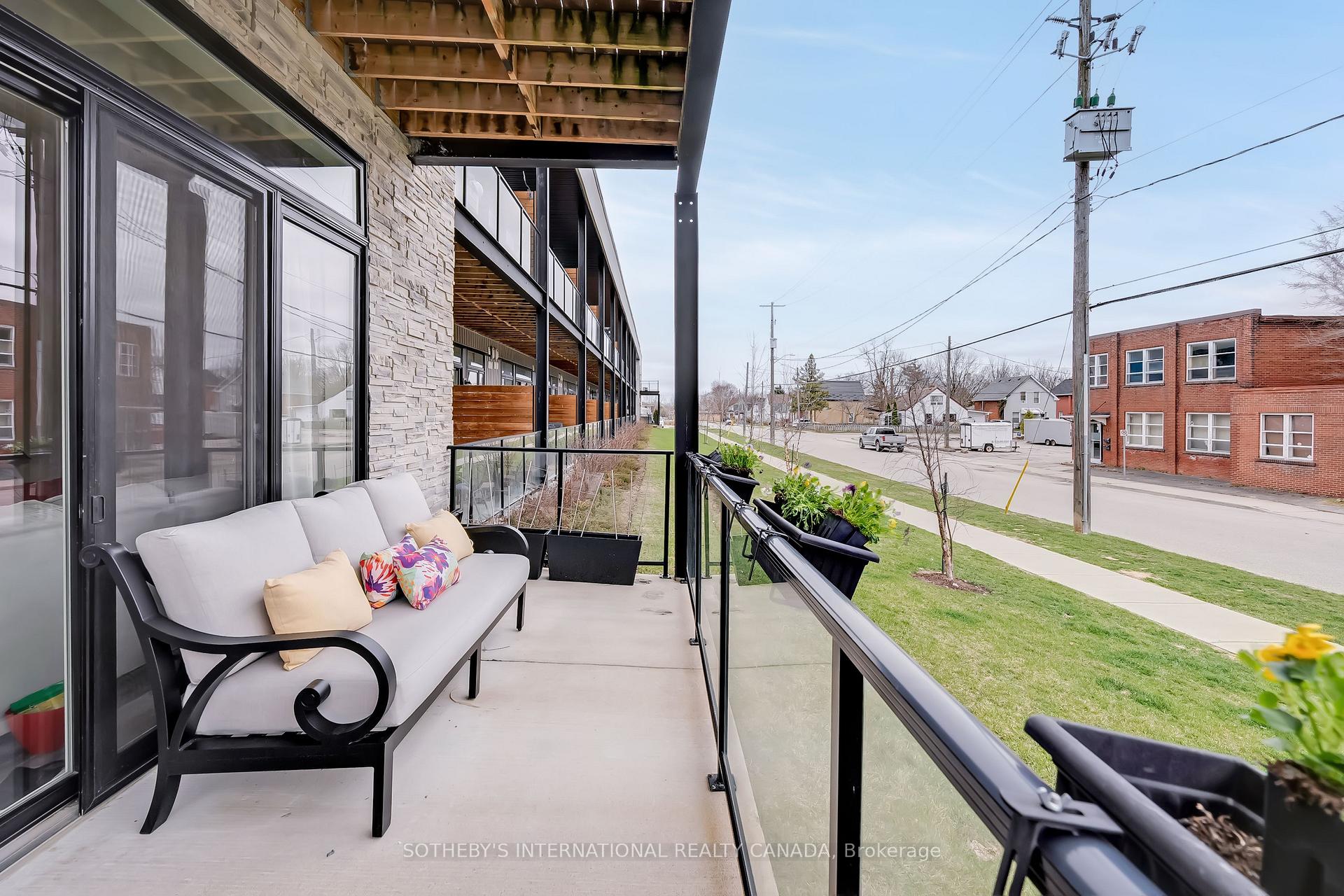 Photo 14 of Unit 101B, 85 Morrell Street, Brantford, Holmedale — HOMEH