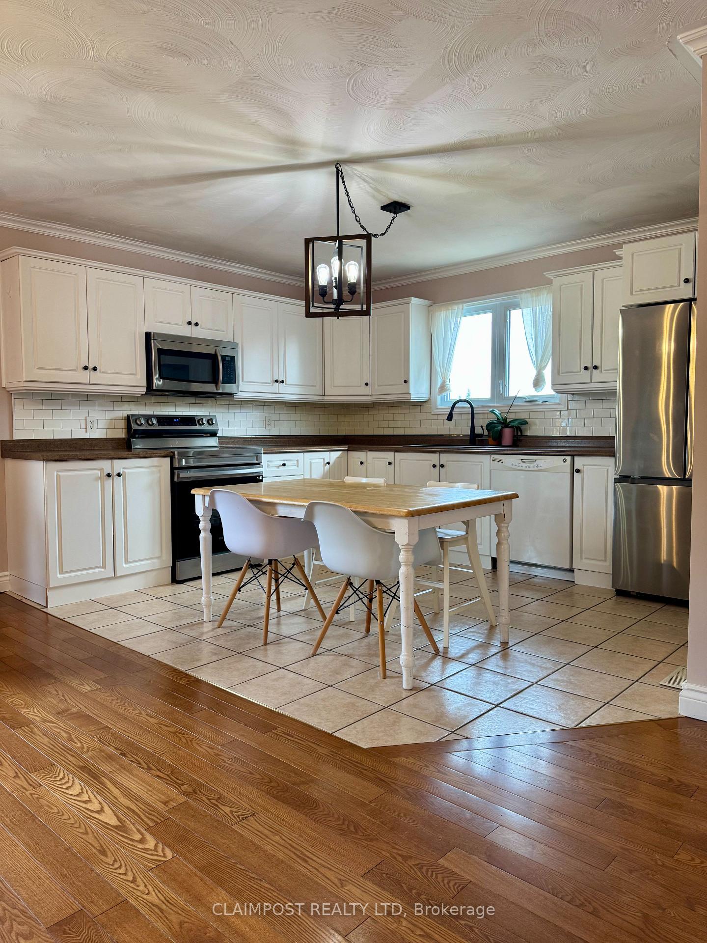 Photo 7 of 152 Viscount Avenue, Timmins, MTJ - Main Area — HOMEH
