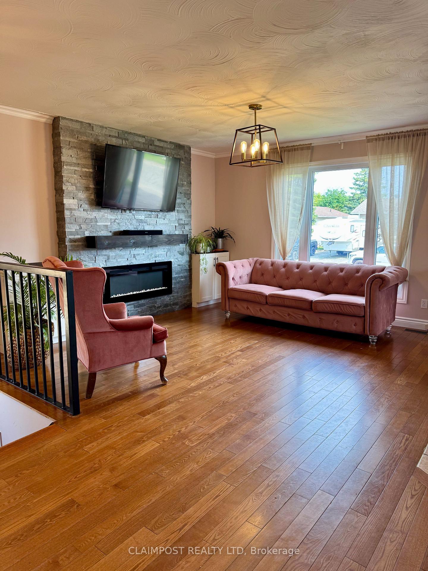 Photo 9 of 152 Viscount Avenue, Timmins, MTJ - Main Area — HOMEH