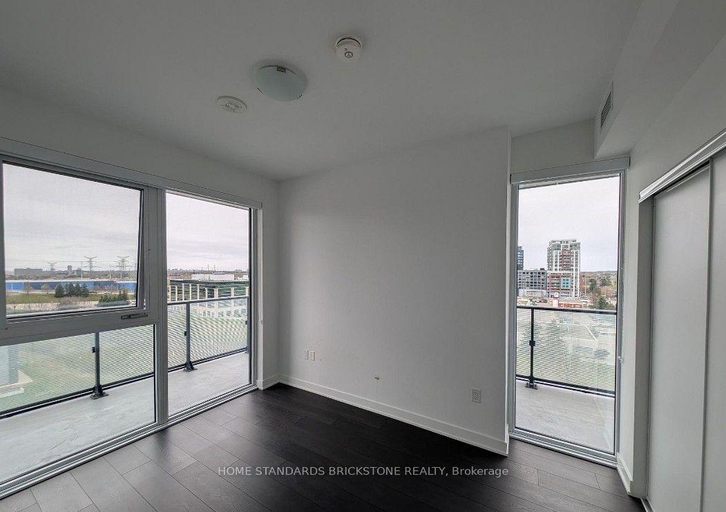 Photo 15 of Unit 810, 95 Oneida Crescent, Richmond Hill, Langstaff — HOMEH