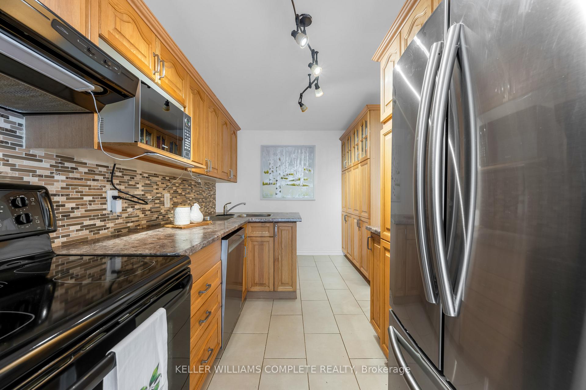 Photo 10 of Unit 2, 3008 Palmer Drive, Burlington, Palmer — HOMEH