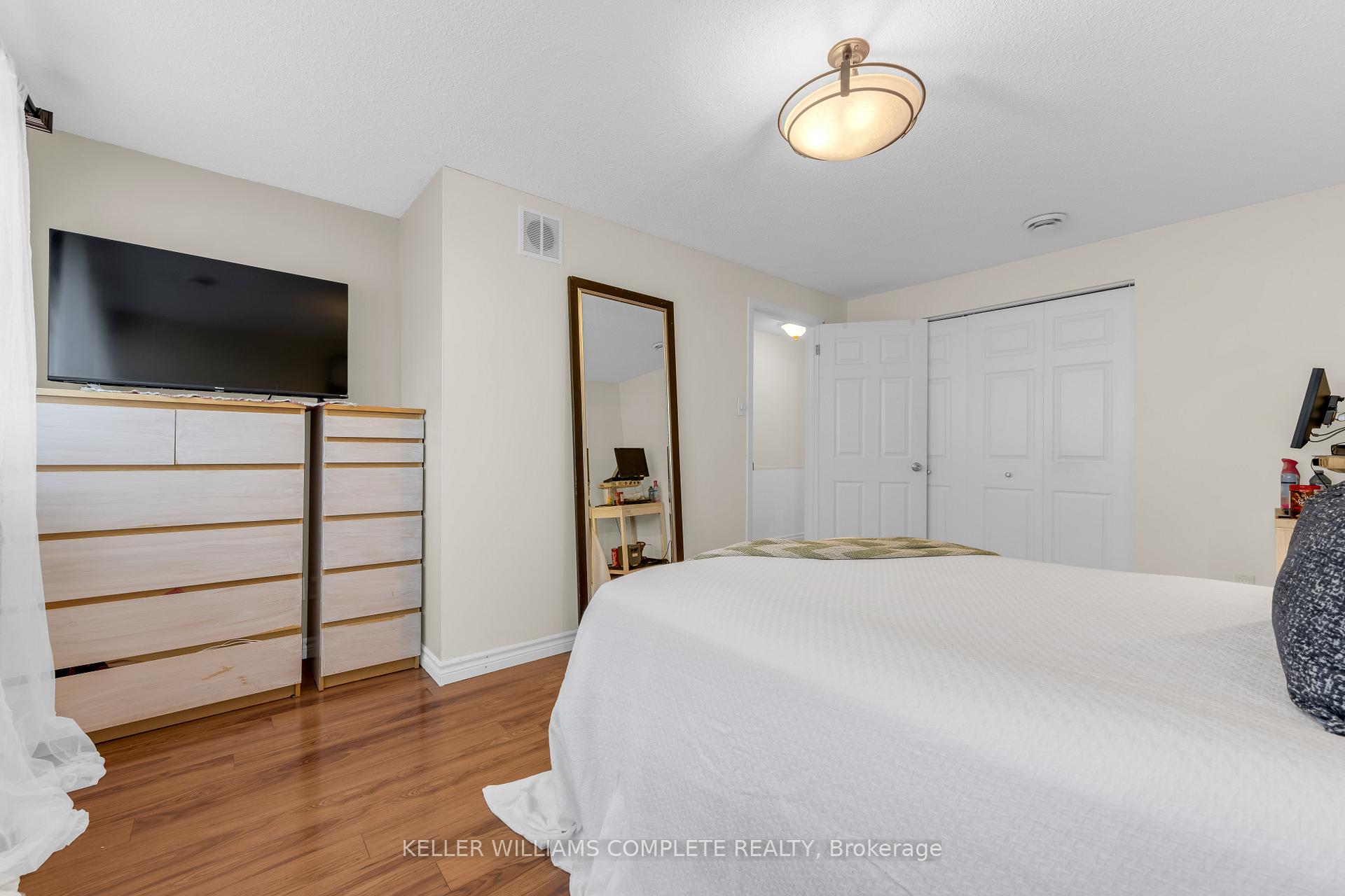 Photo 15 of Unit 2, 3008 Palmer Drive, Burlington, Palmer — HOMEH