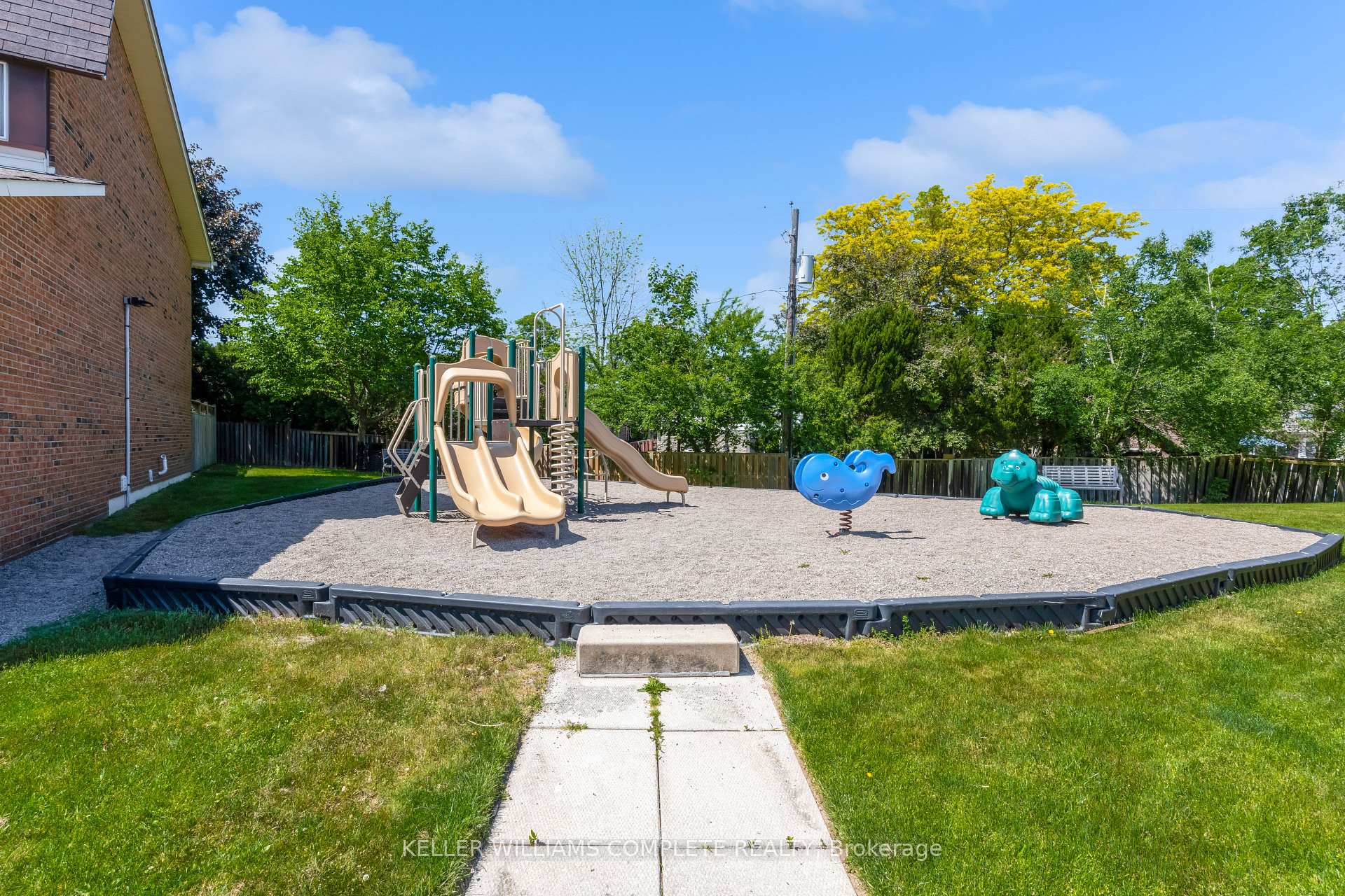 Photo 24 of Unit 2, 3008 Palmer Drive, Burlington, Palmer — HOMEH