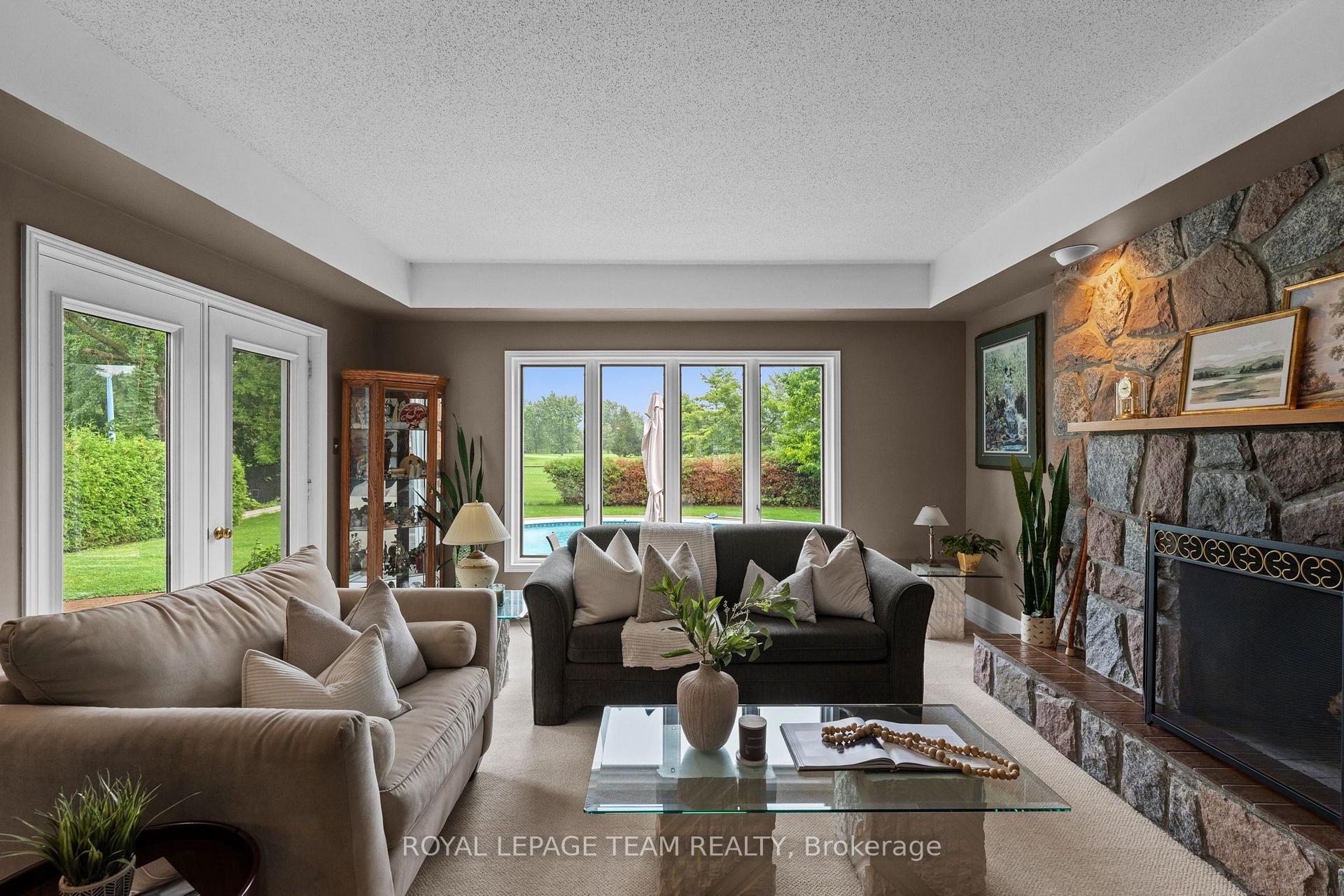 Photo 11 of 1282 Fairway Drive, Ottawa, Manotick South to Roger Stevens — HOMEH