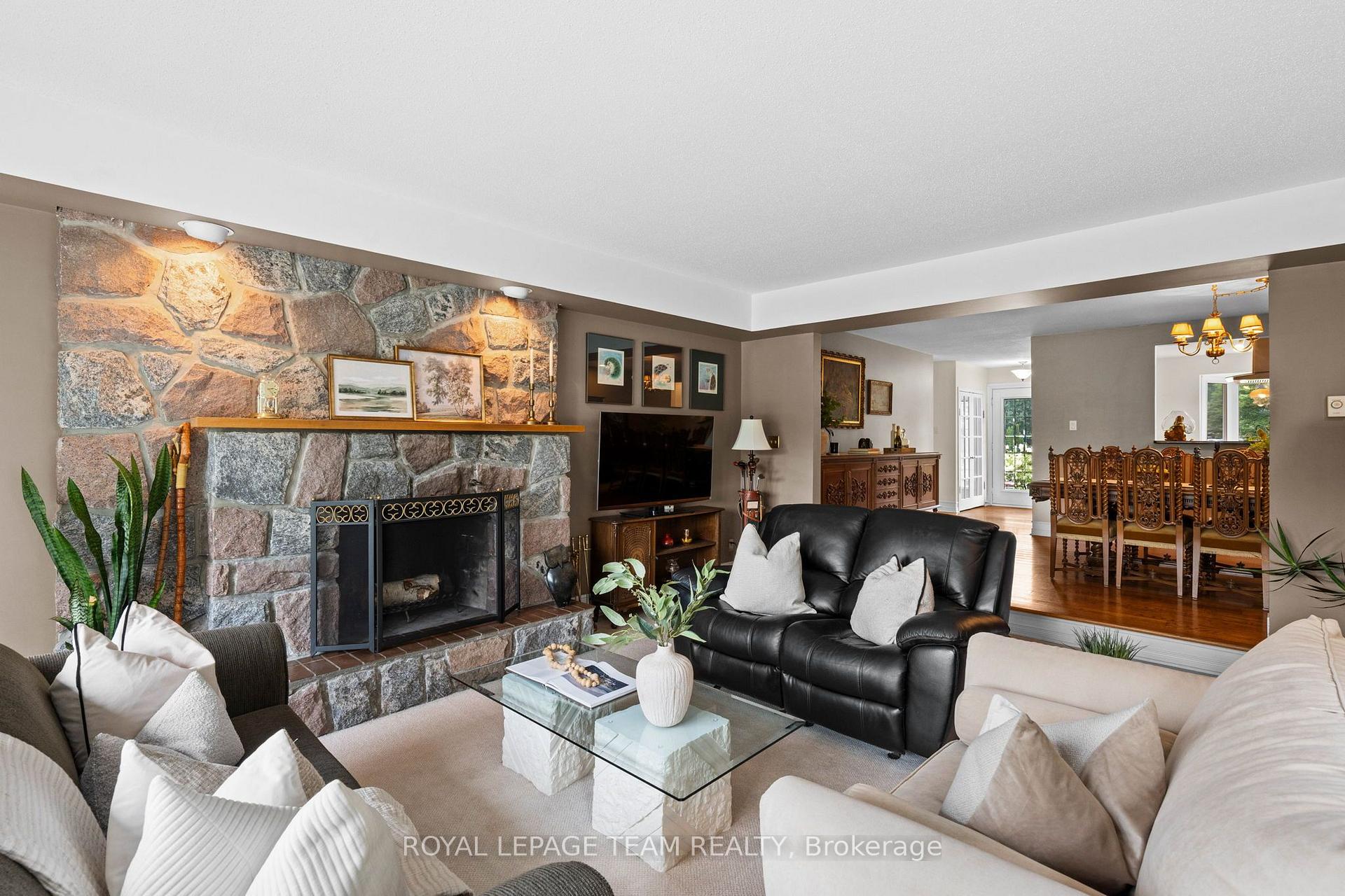 Photo 12 of 1282 Fairway Drive, Ottawa, Manotick South to Roger Stevens — HOMEH