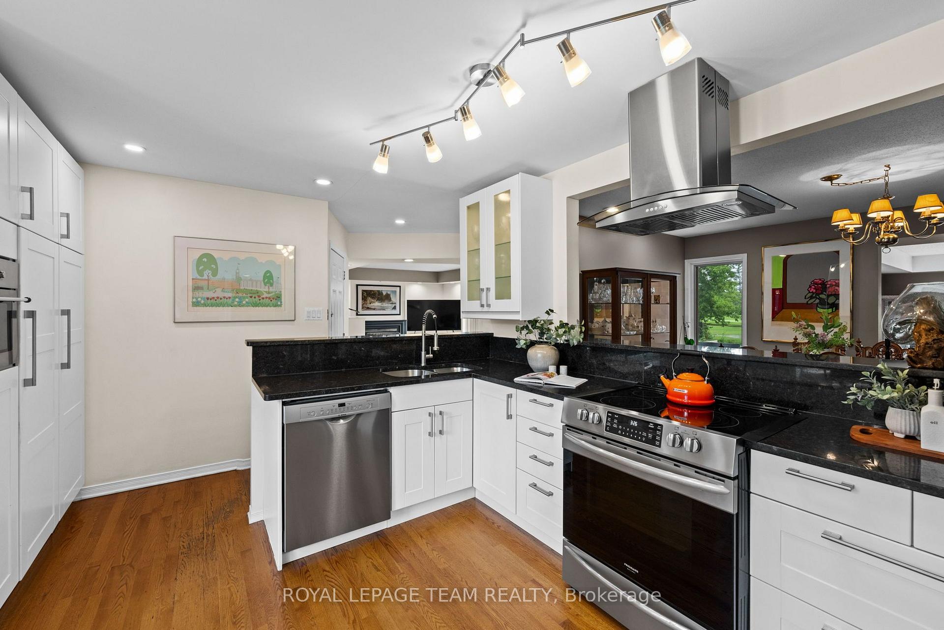 Photo 14 of 1282 Fairway Drive, Ottawa, Manotick South to Roger Stevens — HOMEH