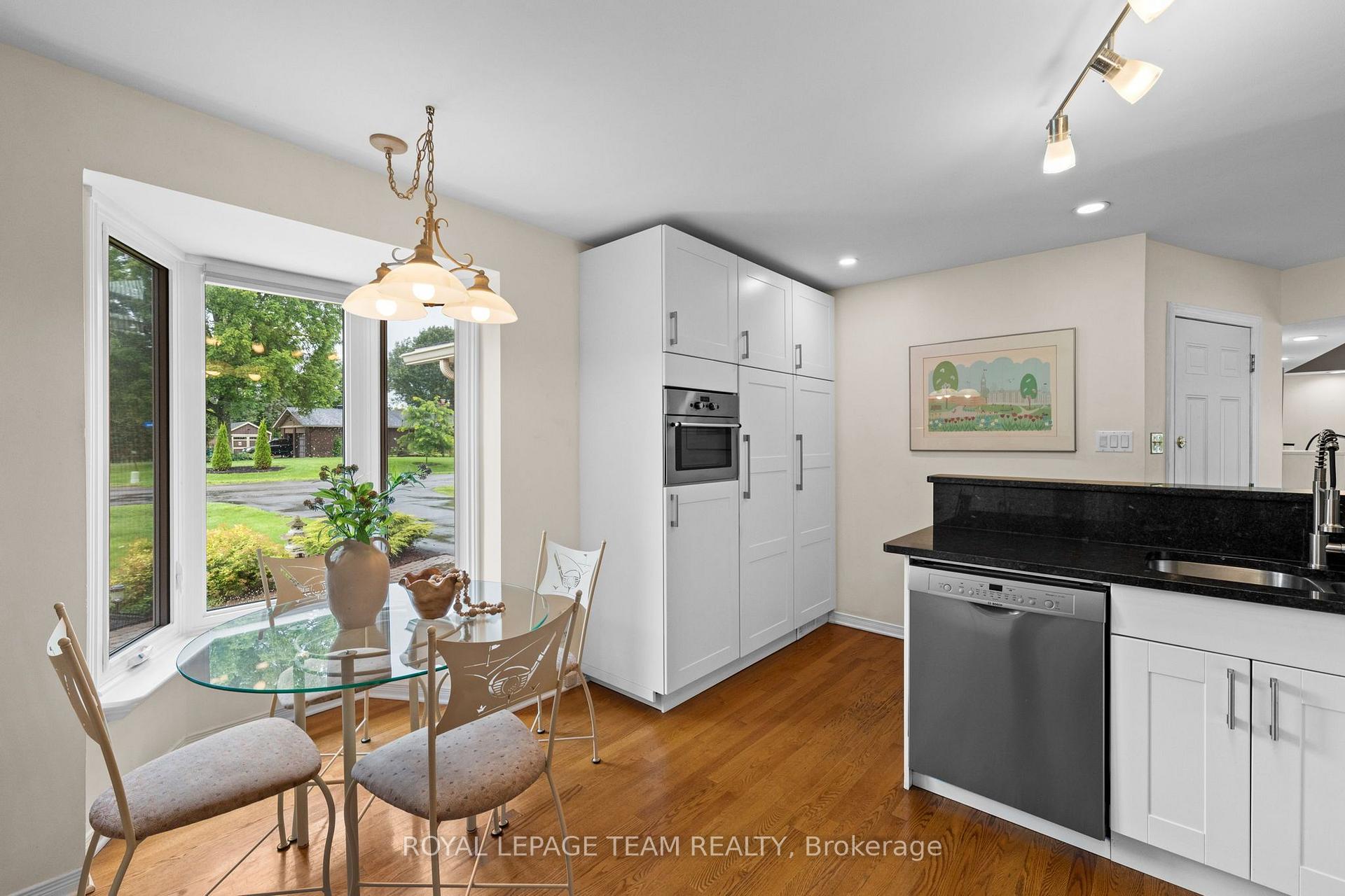 Photo 16 of 1282 Fairway Drive, Ottawa, Manotick South to Roger Stevens — HOMEH