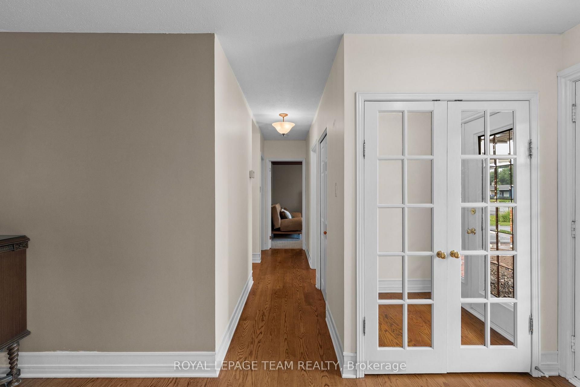 Photo 19 of 1282 Fairway Drive, Ottawa, Manotick South to Roger Stevens — HOMEH
