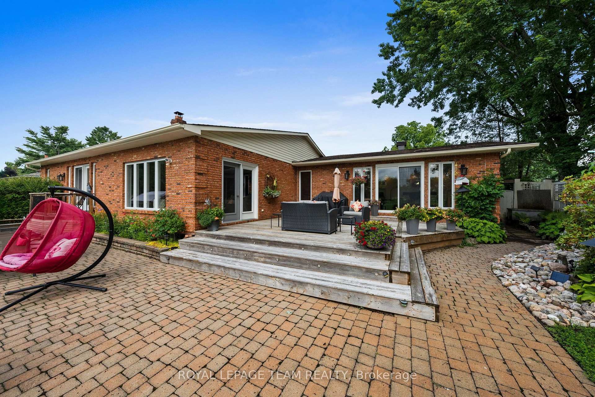 Photo 38 of 1282 Fairway Drive, Ottawa, Manotick South to Roger Stevens — HOMEH