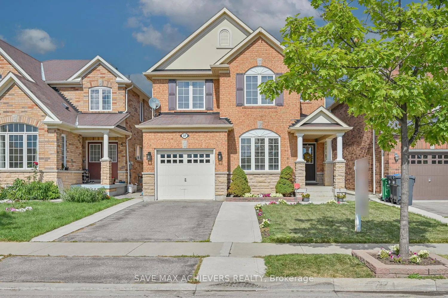 Front of 37 Bloom Drive