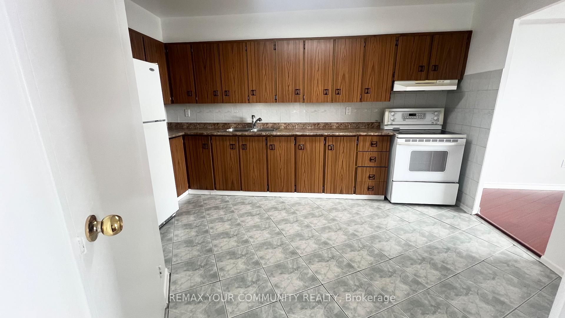 Photo 9 of Unit 1606, 5 Shady Golfway, Toronto, Flemingdon Park — HOMEH