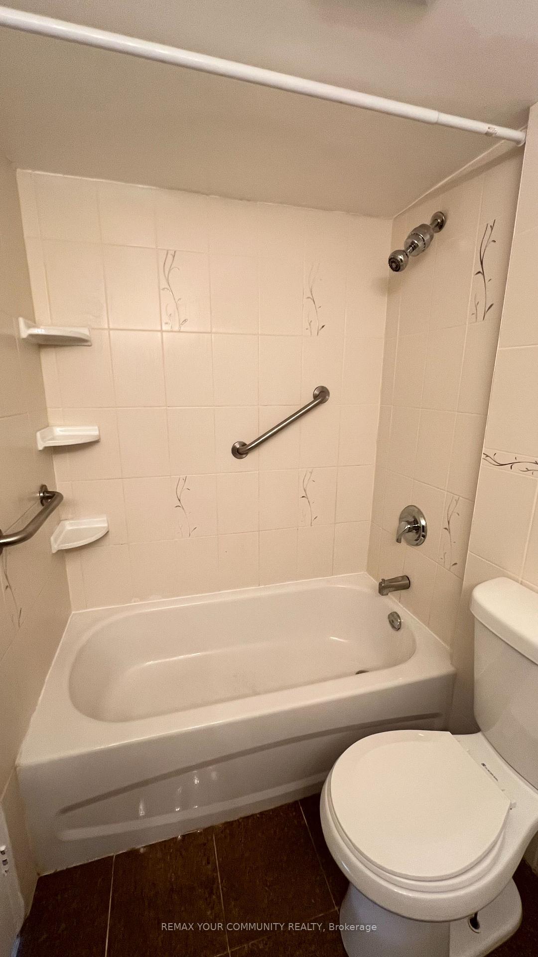 Photo 22 of Unit 1606, 5 Shady Golfway, Toronto, Flemingdon Park — HOMEH