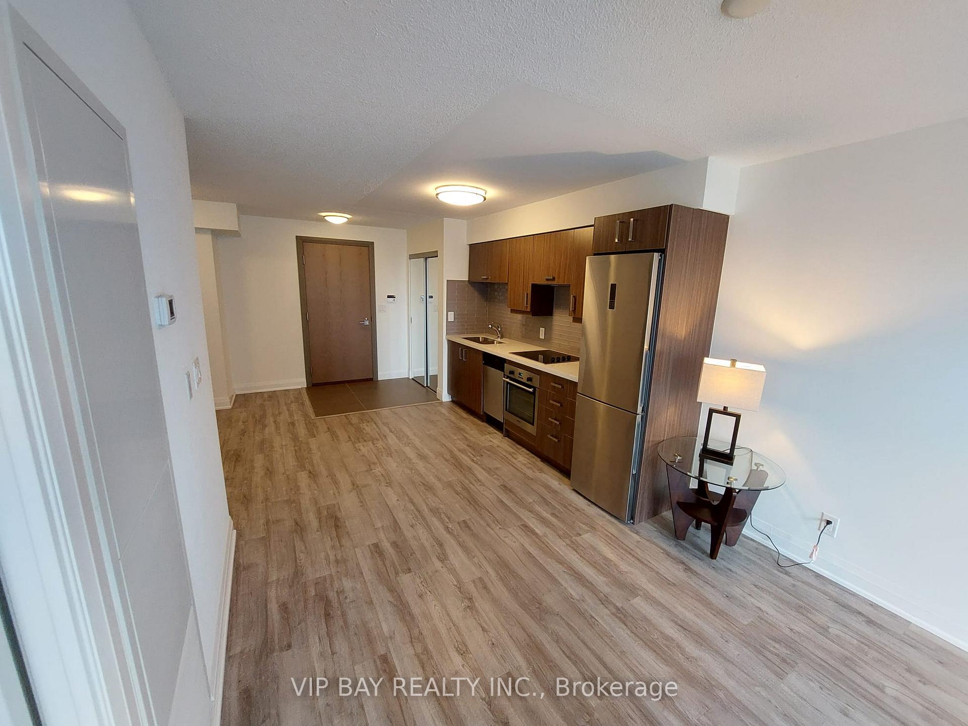 Photo 7 of Unit 1103, 18 Uptown Drive, Markham, Unionville — HOMEH