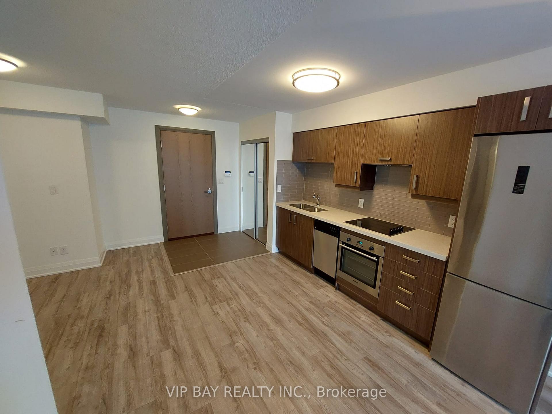 Photo 8 of Unit 1103, 18 Uptown Drive, Markham, Unionville — HOMEH