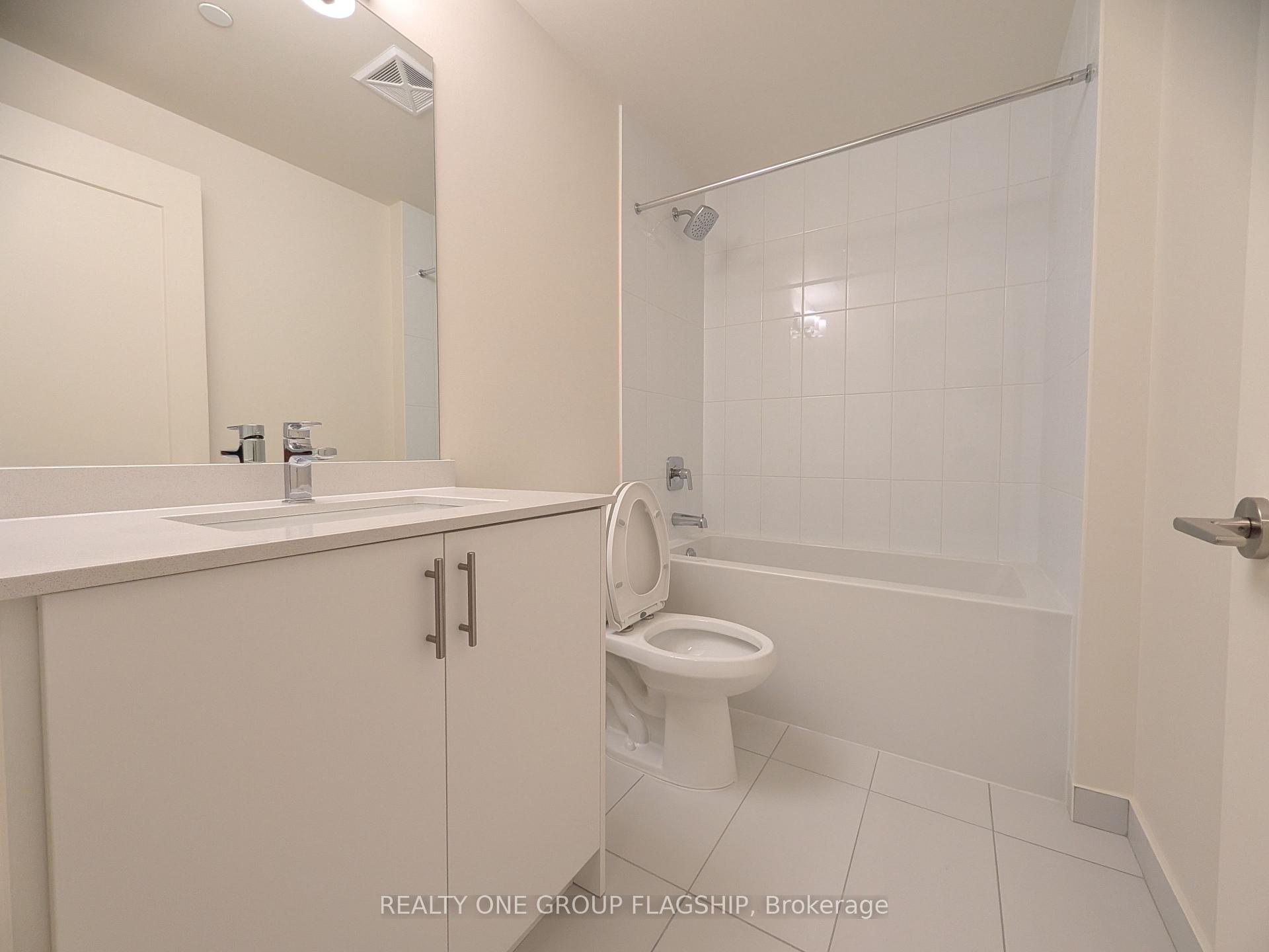 Photo 6 of Unit 603, 27 Korda Gate, Vaughan, Vellore Village — HOMEH