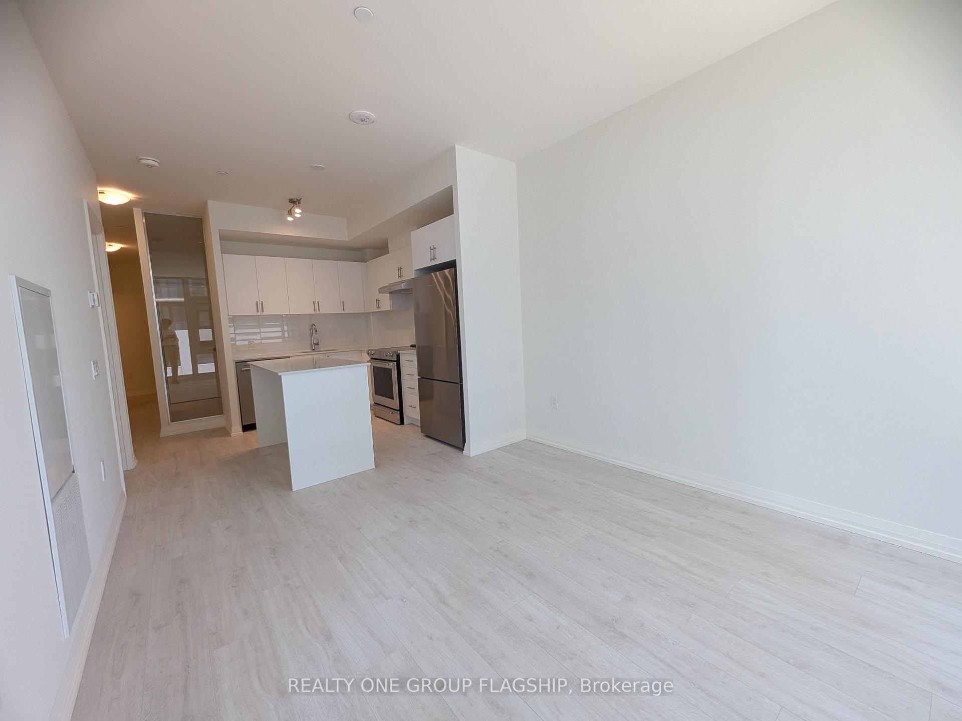 Photo 10 of Unit 603, 27 Korda Gate, Vaughan, Vellore Village — HOMEH