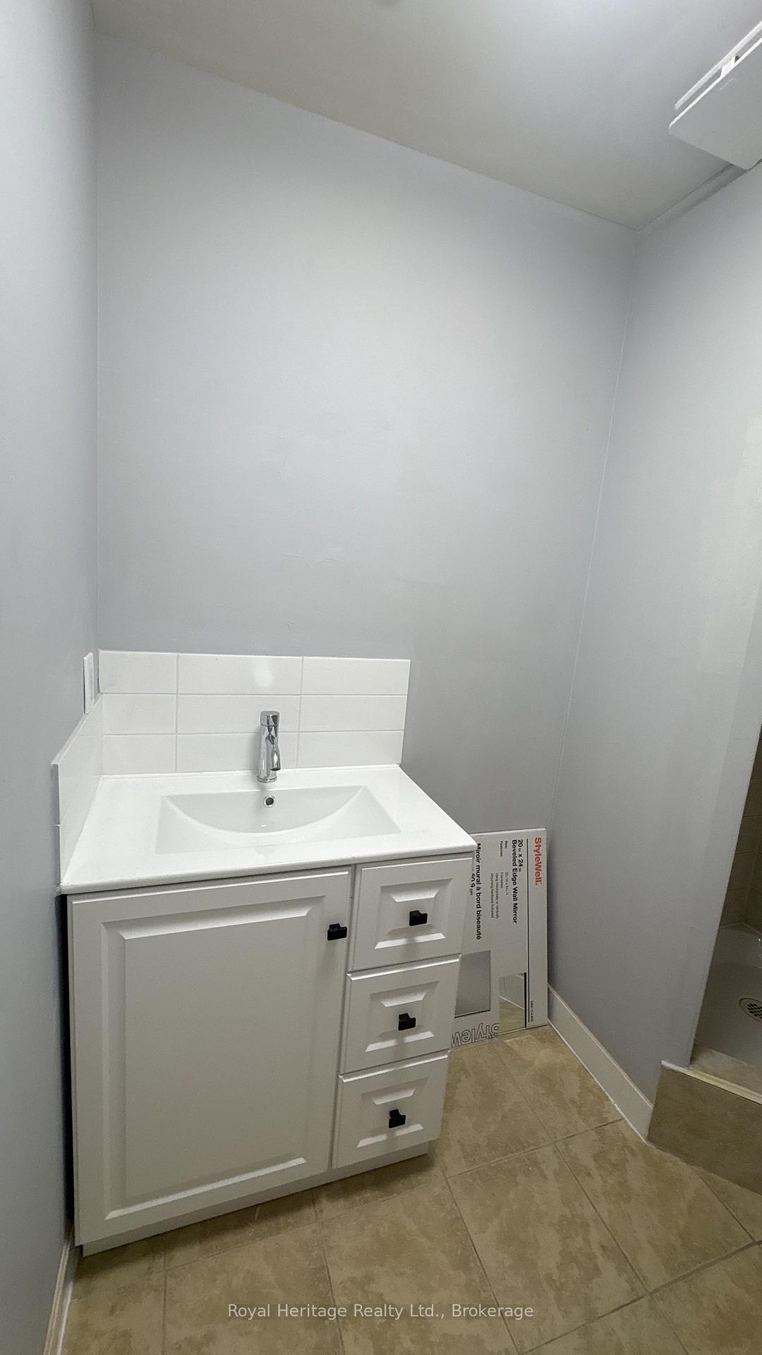 Photo 7 of Unit 9, 264 Division Street, Cobourg — HOMEH